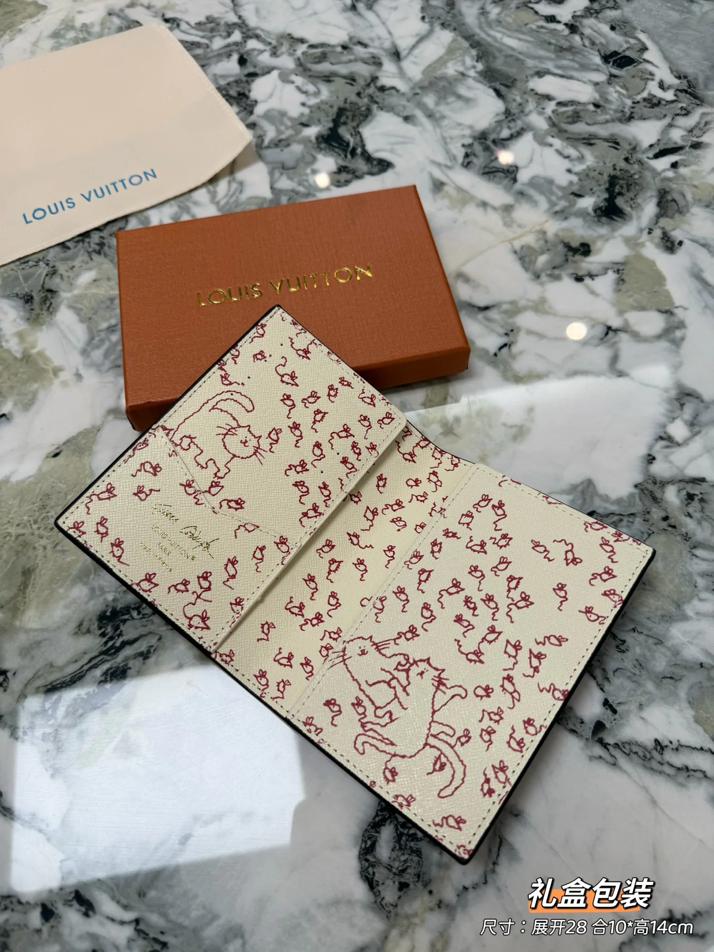 Визитницы Louis Vuitton 112949