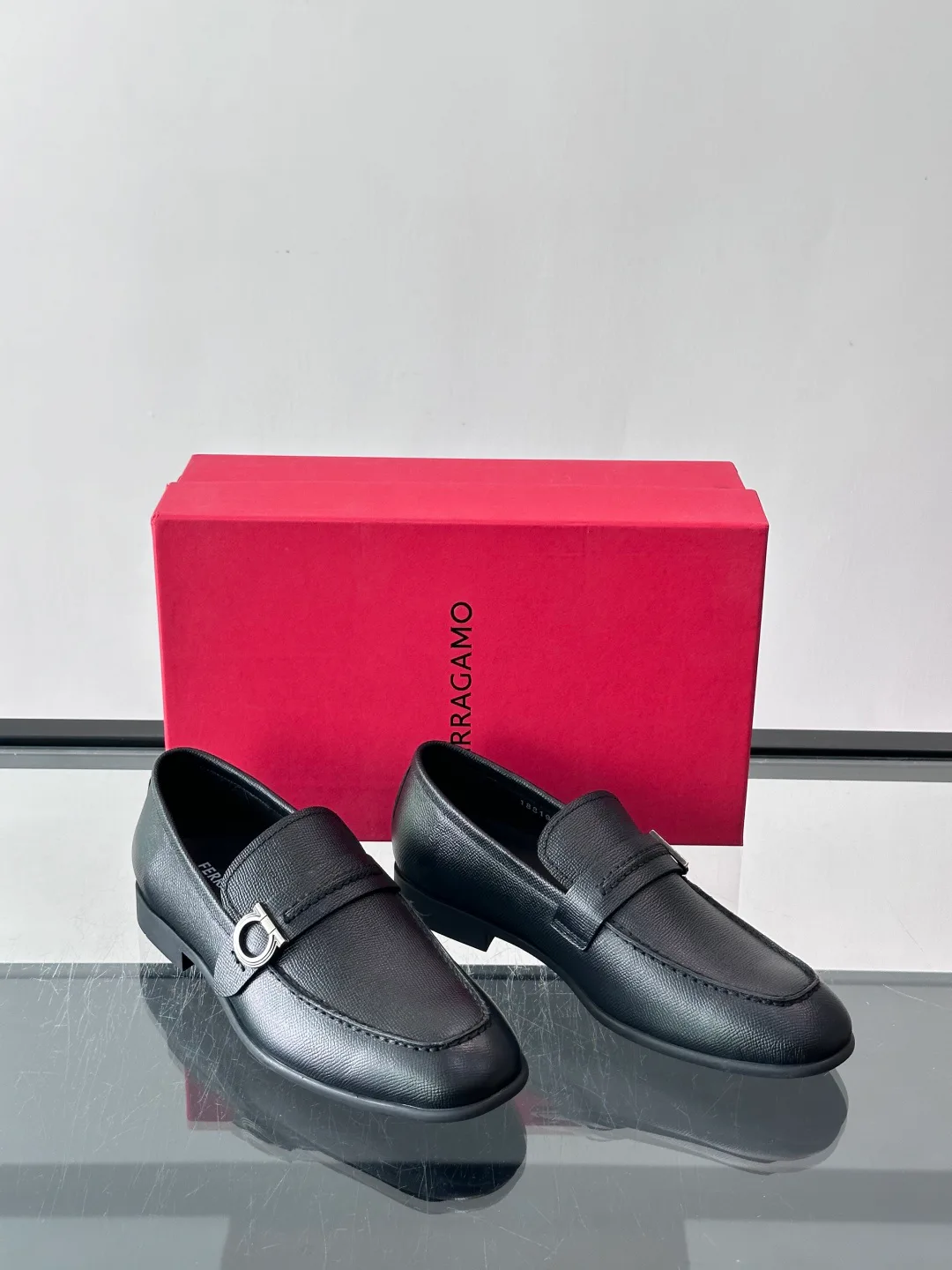 Лоферы И Туфли Мужские Salvatore Ferragamo 18079460