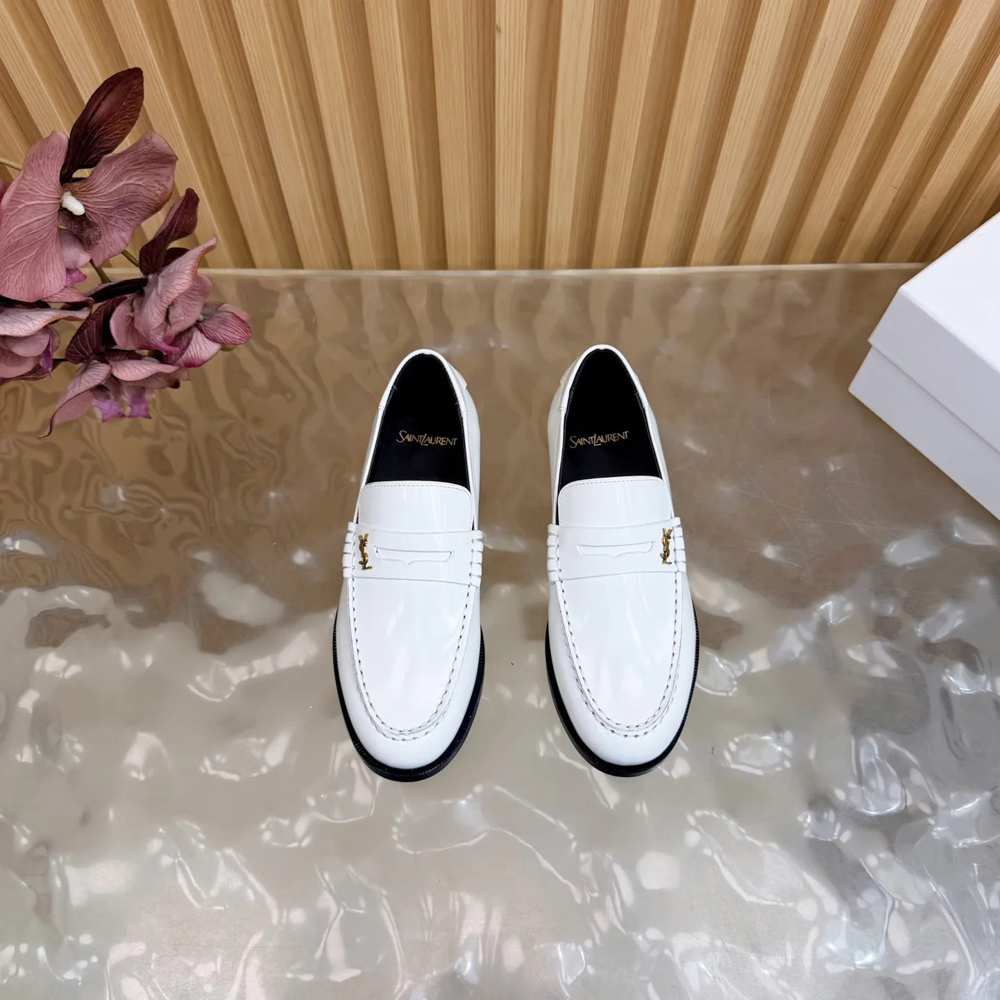 Лоферы Женские Saint Laurent 655612