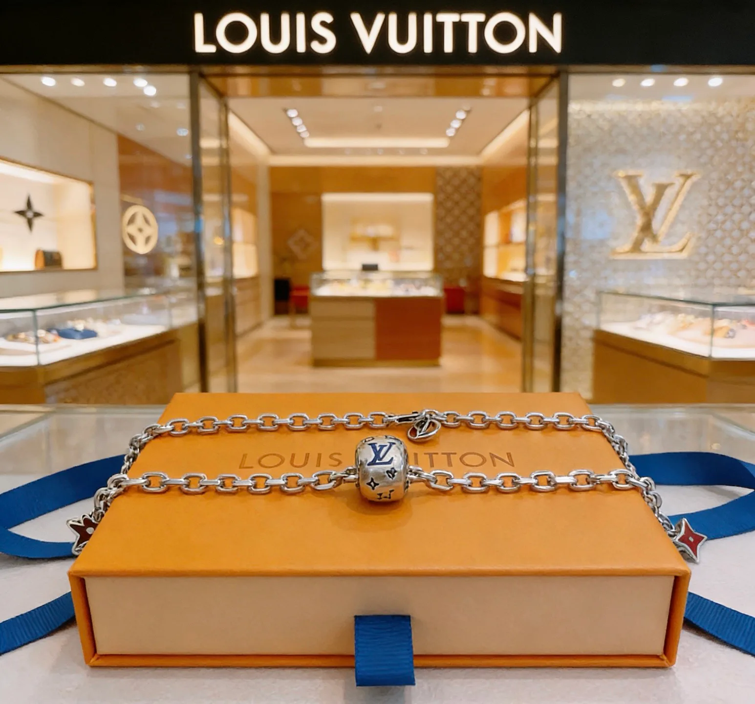 Бижутерия Louis Vuitton 13554402
