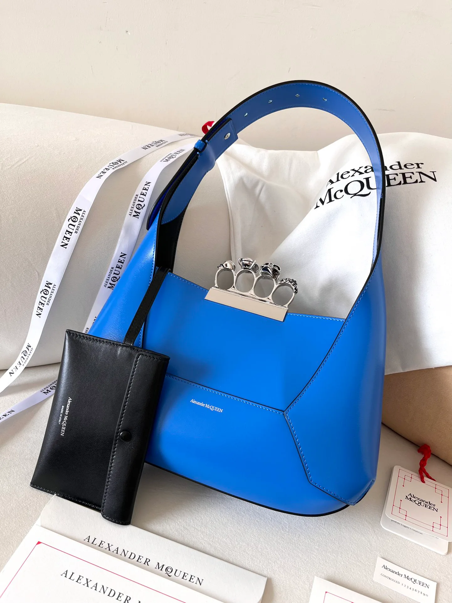 Сумки На Ремне Женские Alexander Mcqueen 11472556
