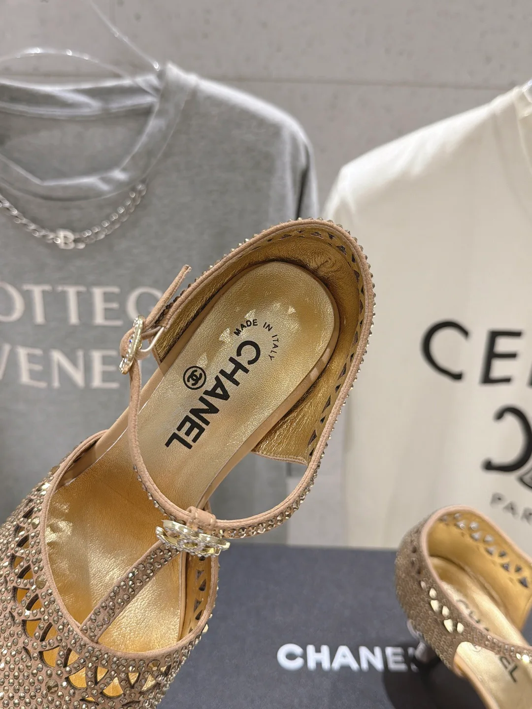 Босоножки Женские Chanel 17637865