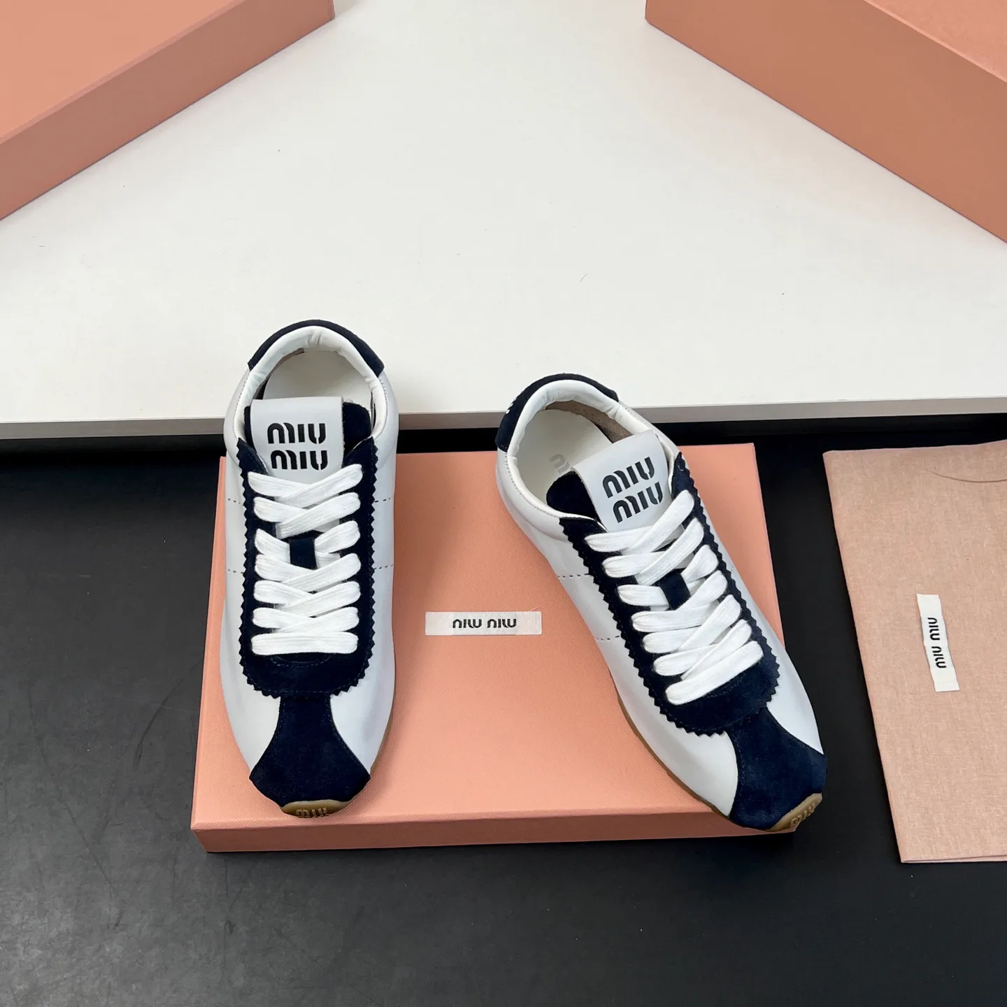 Кроссовки Женские Miu Miu 14282