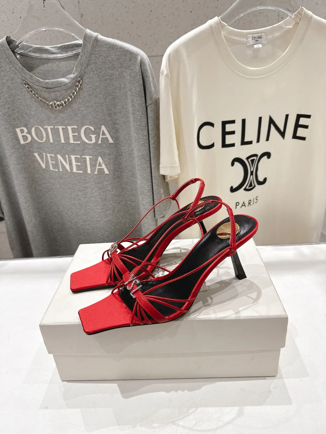 Босоножки Женские Saint Laurent 11623315