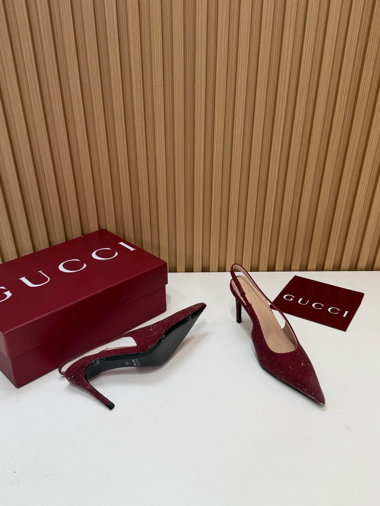 Туфли Женские Gucci 18676785