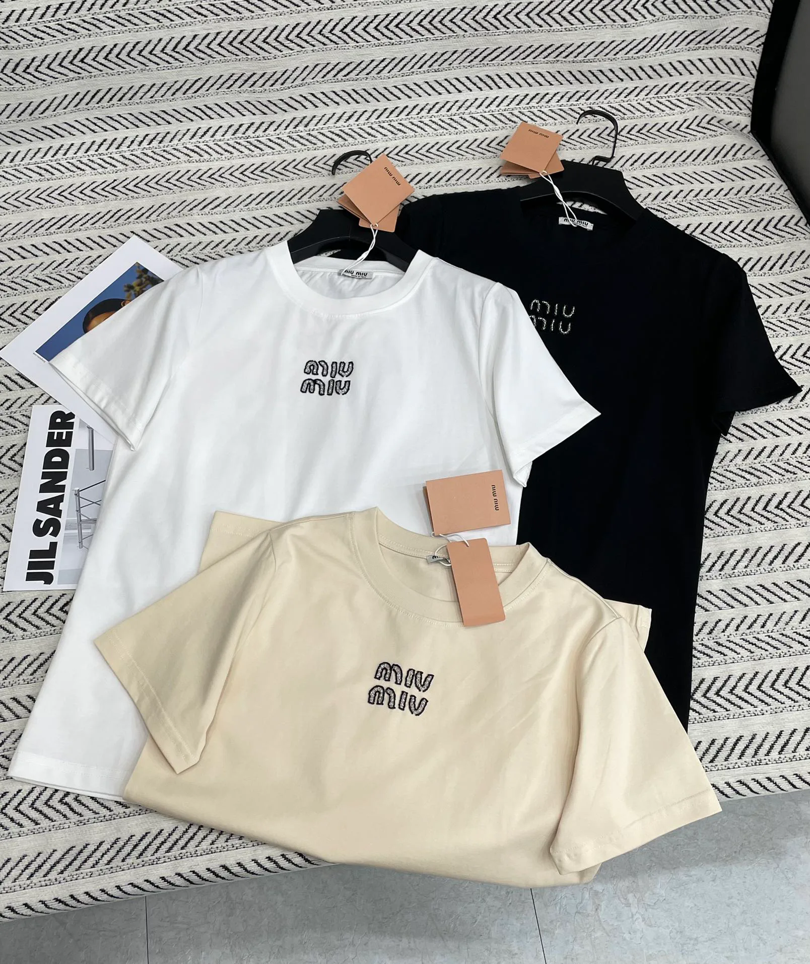 Футболки Женские Miu Miu 32219