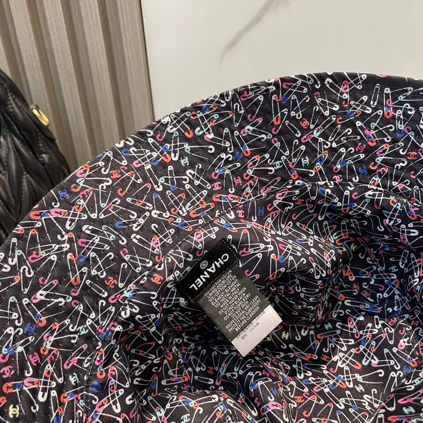 Головные Уборы Chanel 13294371
