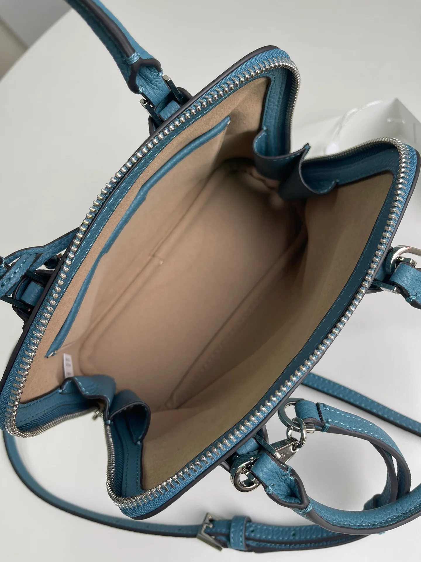 Сумки На Ремне Женские Tory Burch 22920