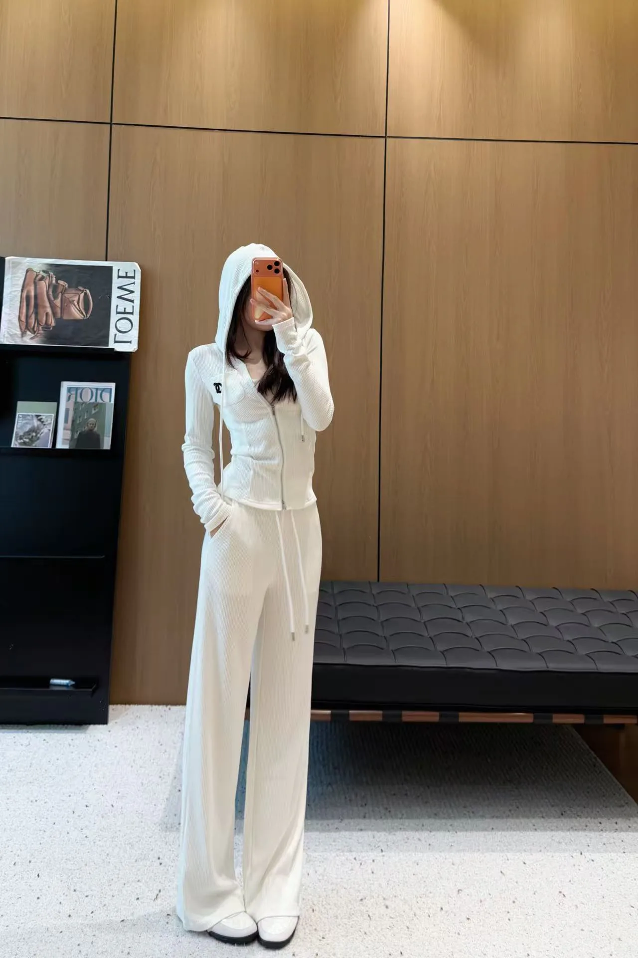 Костюмы Женские Chanel 9876833