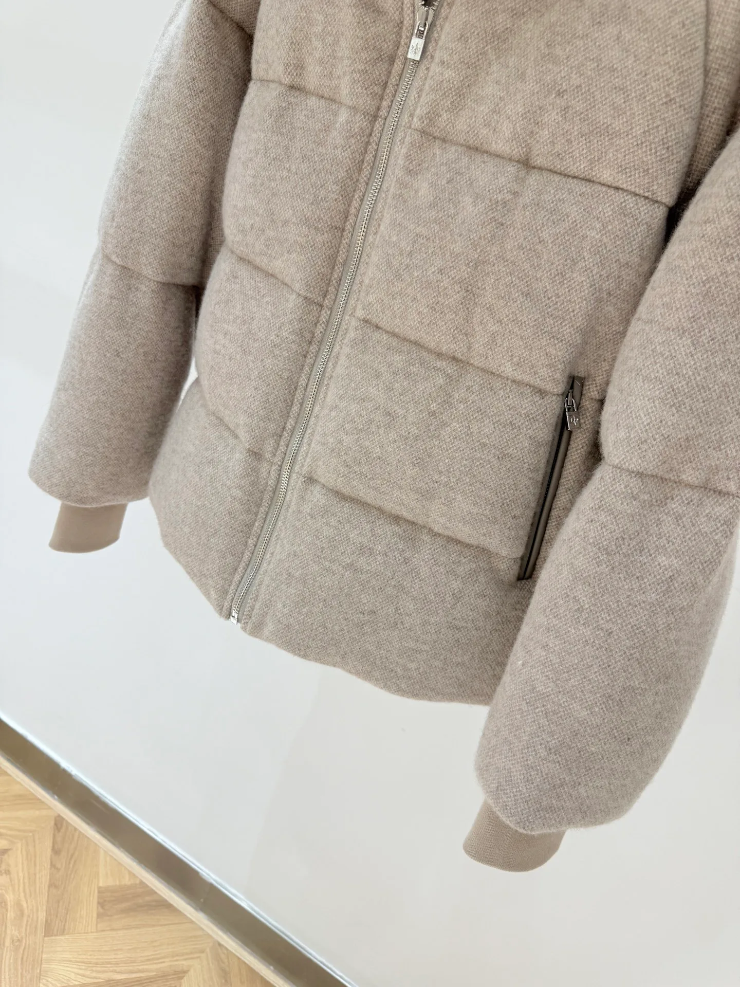 Куртки И Пуховики Женские Loro Piana 18082729