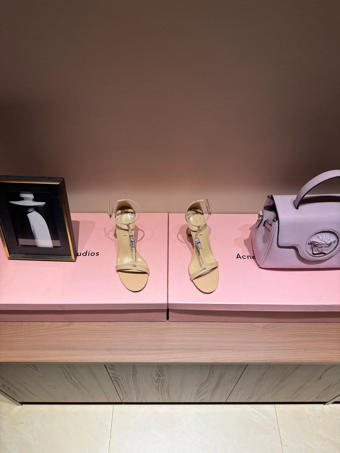 Босоножки Женские Gucci 491380