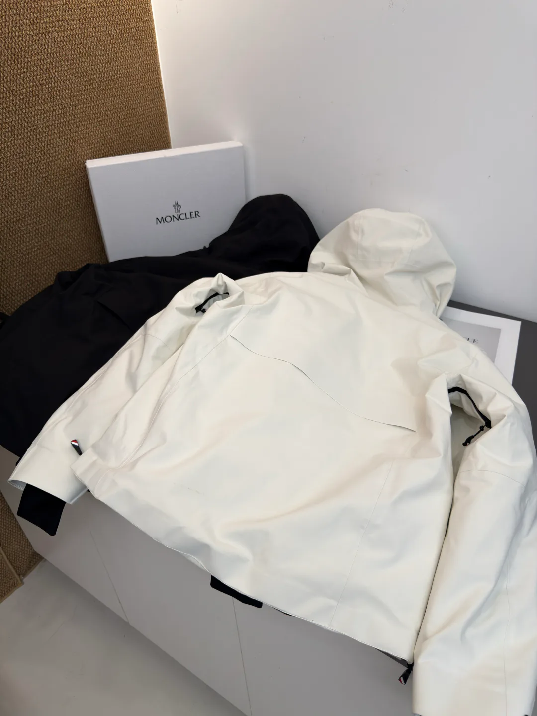 Куртки И Пуховики Женские Moncler 18816455