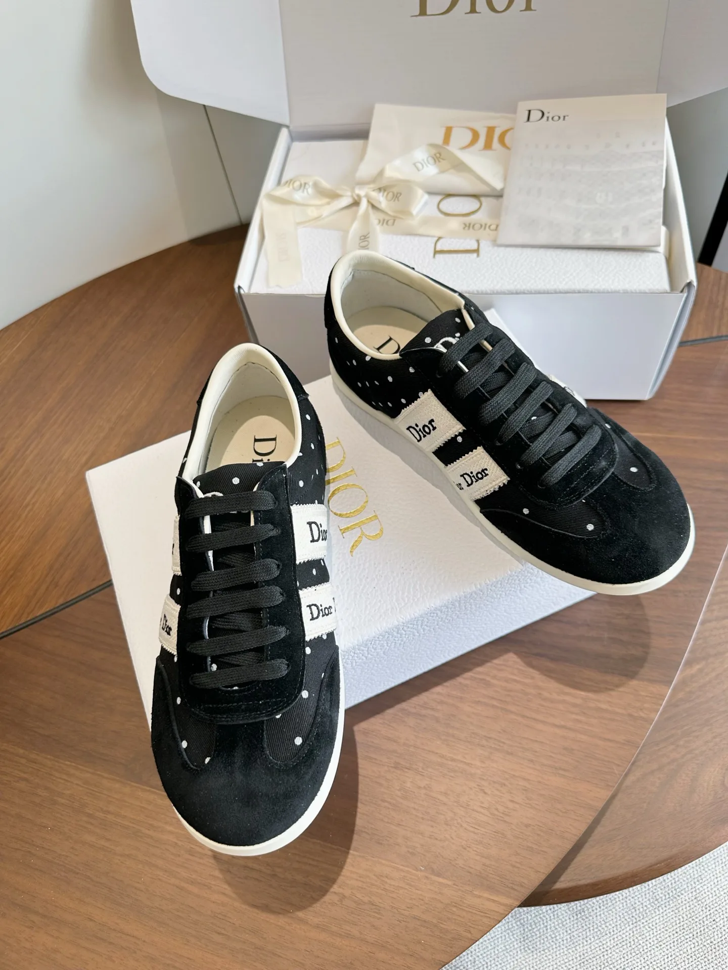 Кроссовки Женские Christian Dior 18443954