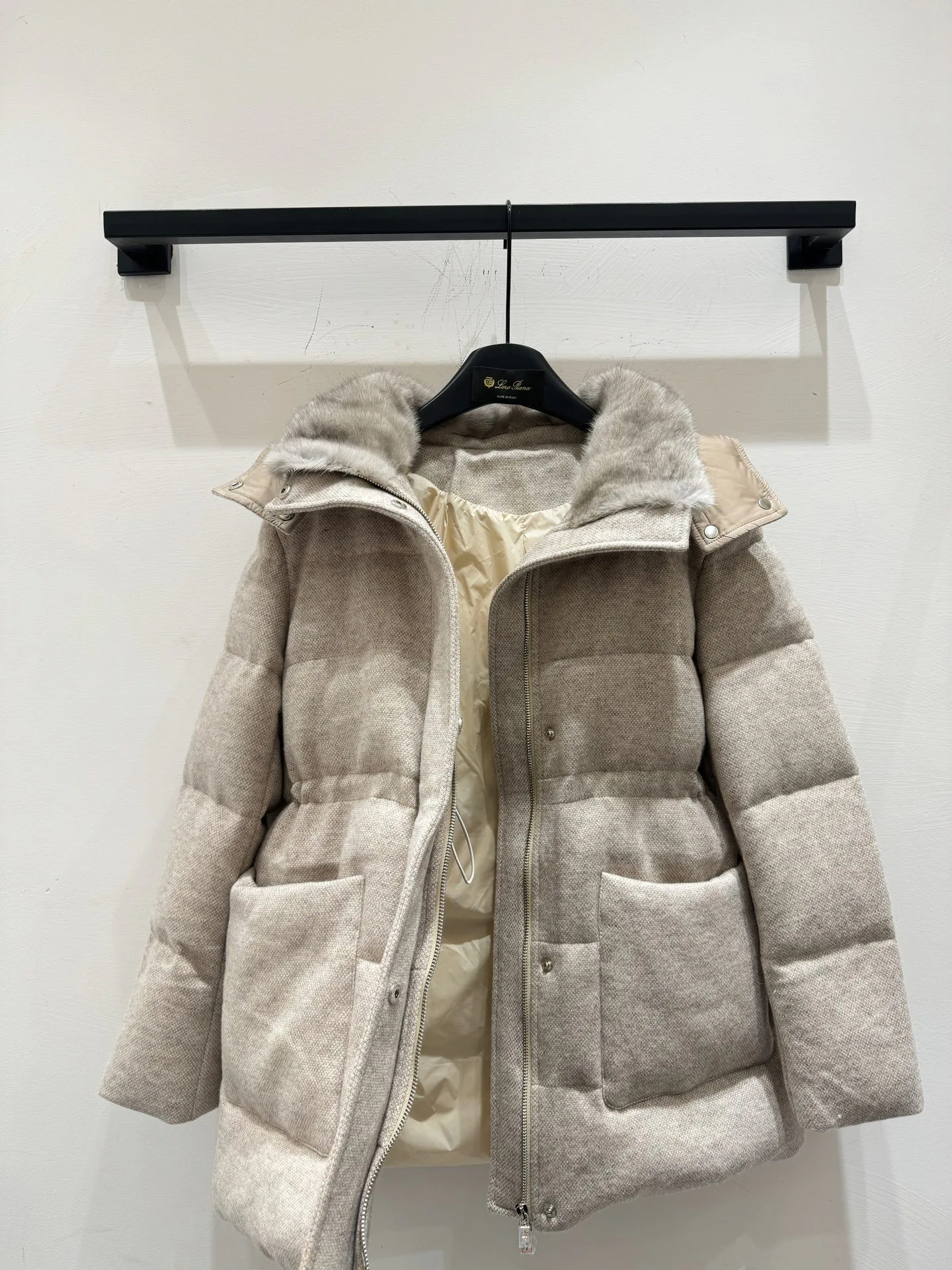 Куртки И Пуховики Женские Loro Piana 19541106
