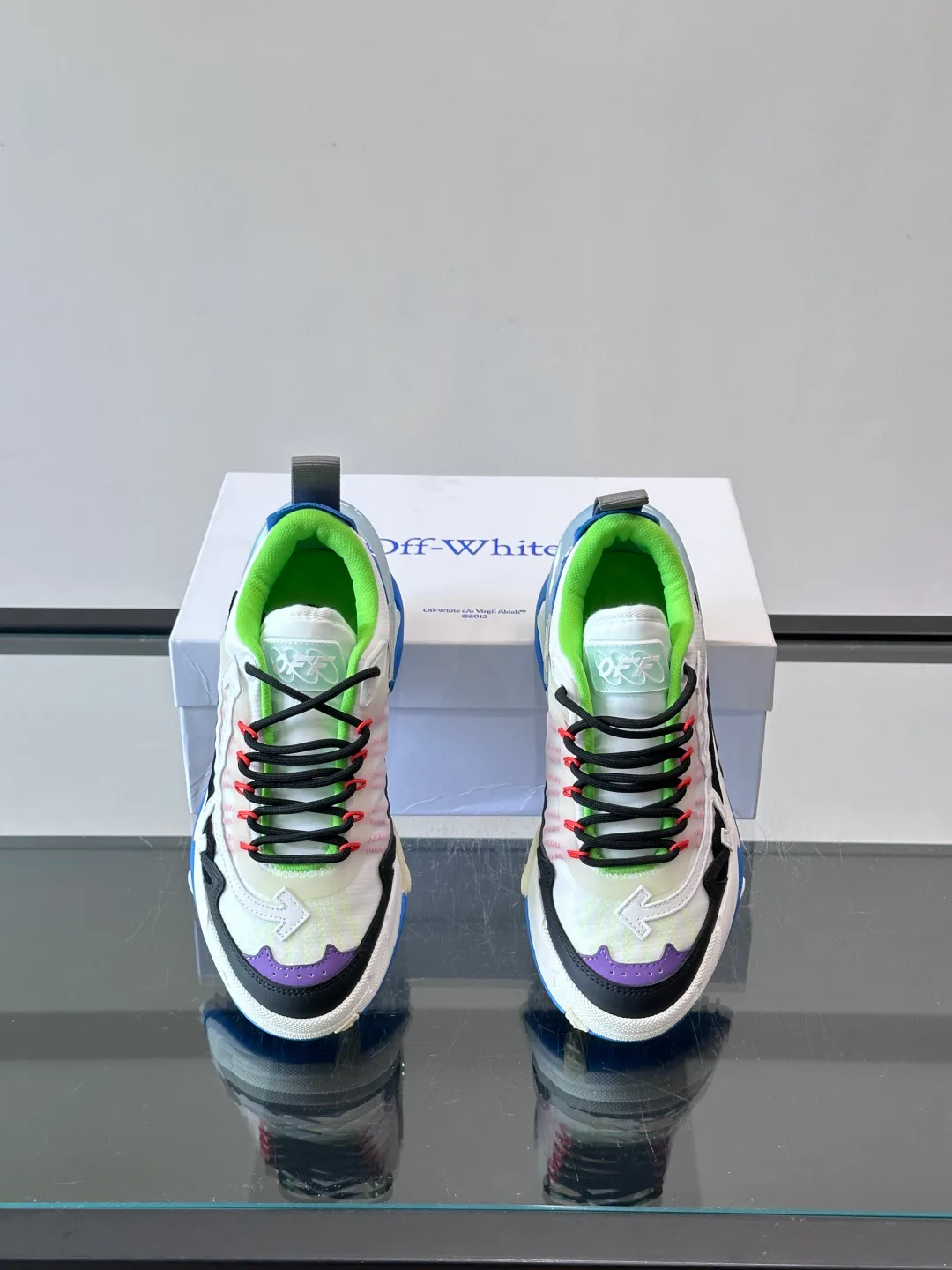 Кроссовки Женские Off-White 17672649