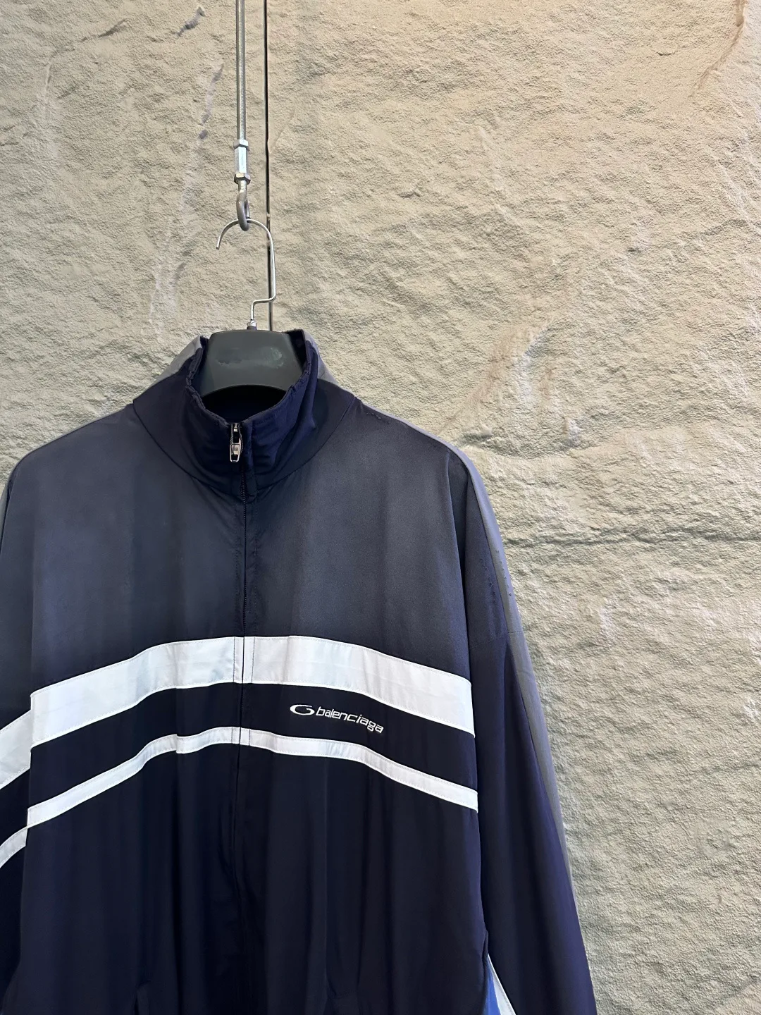 Куртки И Пуховики Женские Balenciaga 11593664