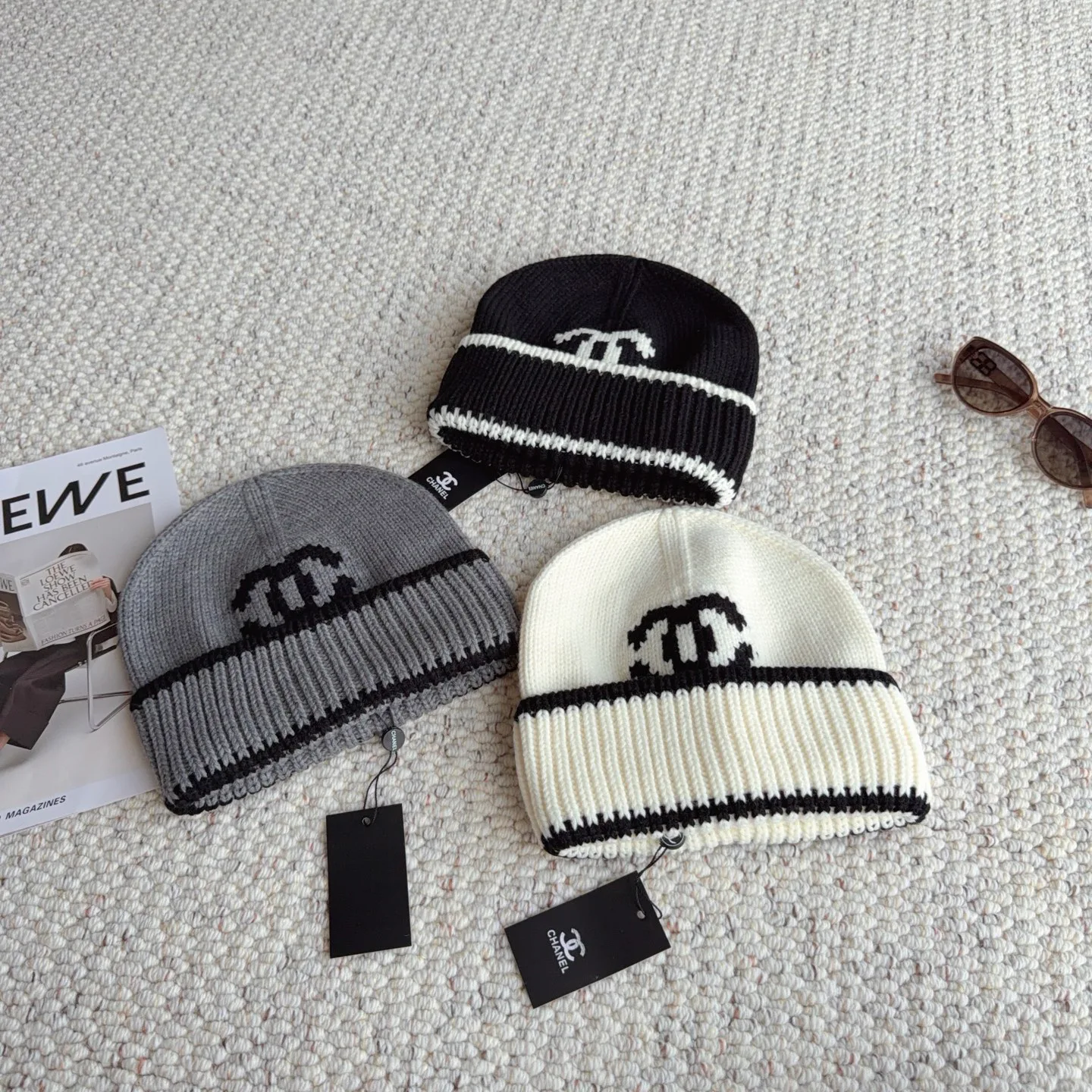 Головные Уборы Chanel 18297817