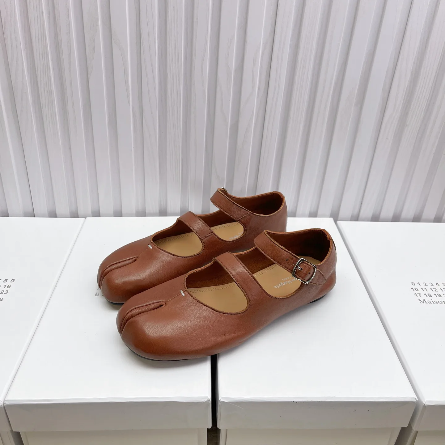 Туфли Женские Maison Margiela 18104104
