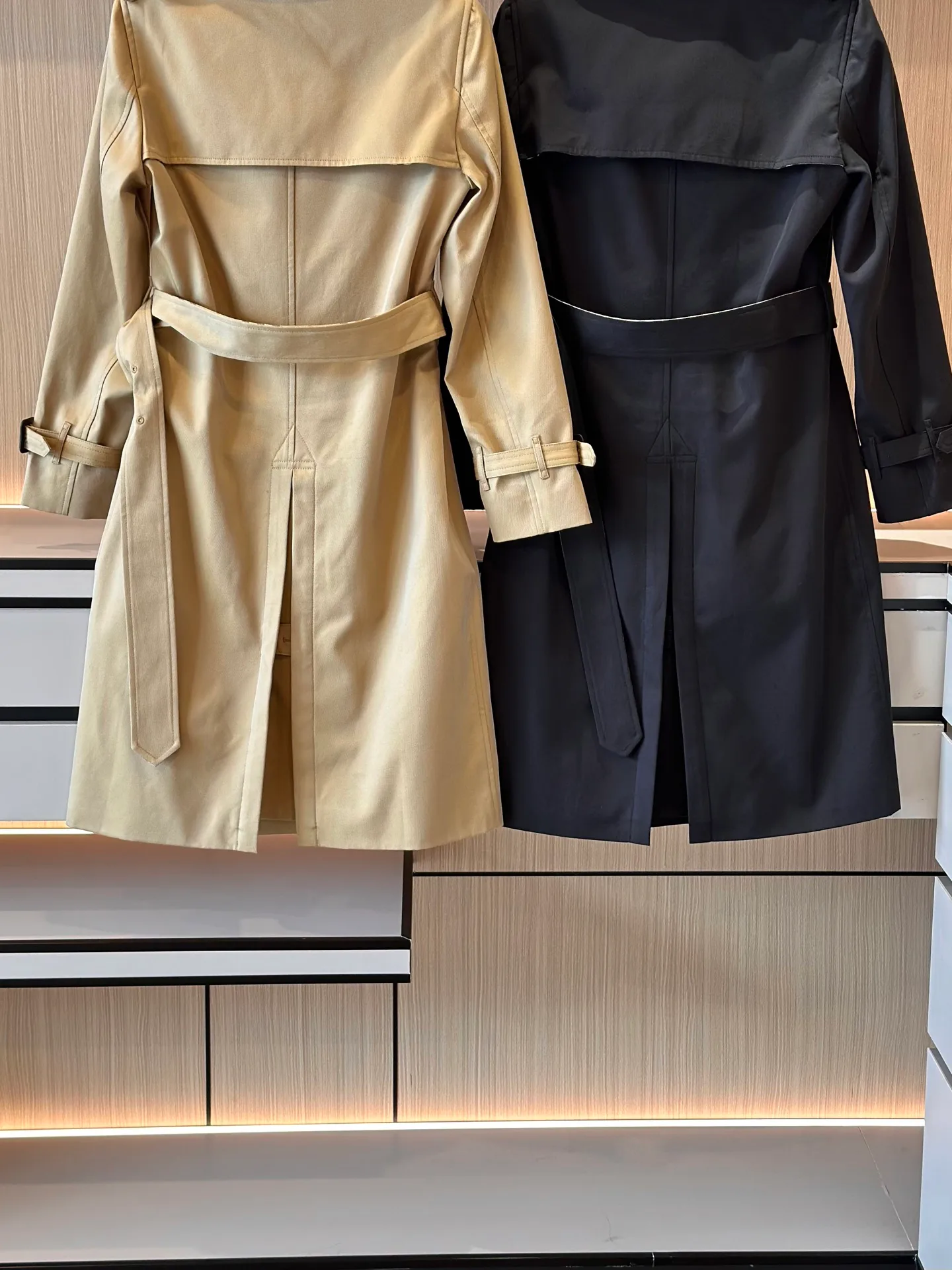 Тренчи Женские Burberry 18707223
