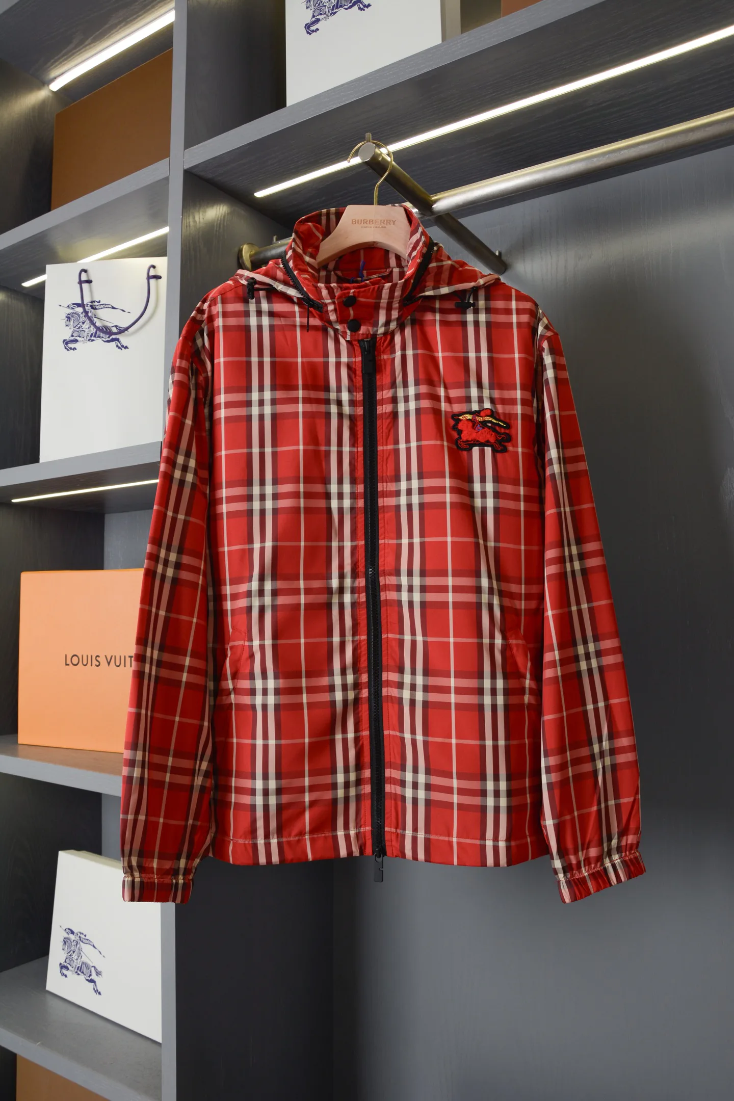 Куртки И Пуховики Женские Burberry 11695613