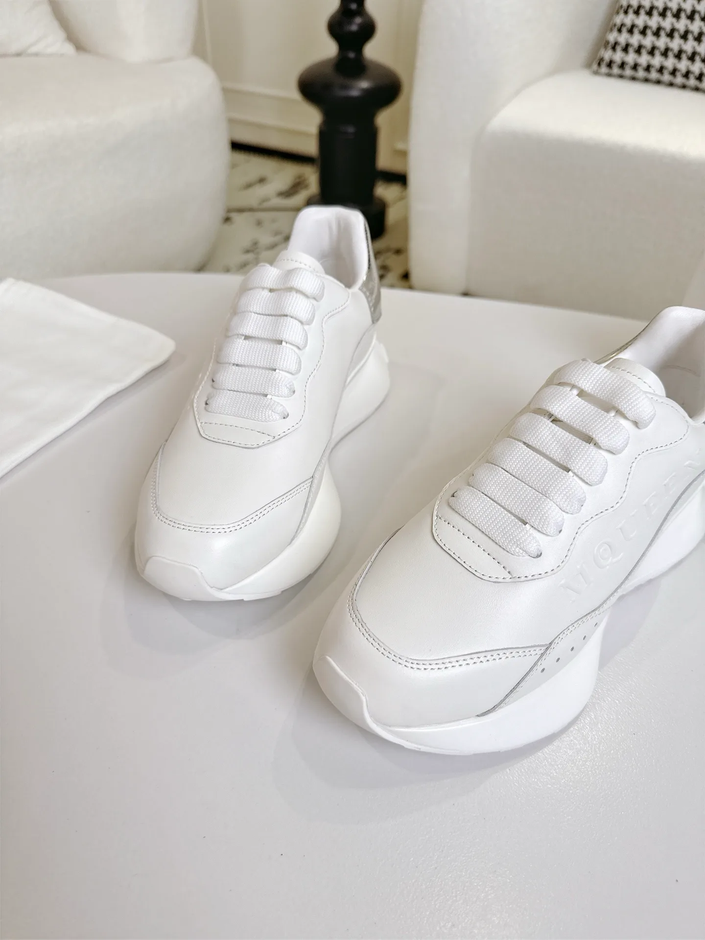 Кроссовки Женские Alexander Mcqueen 197383