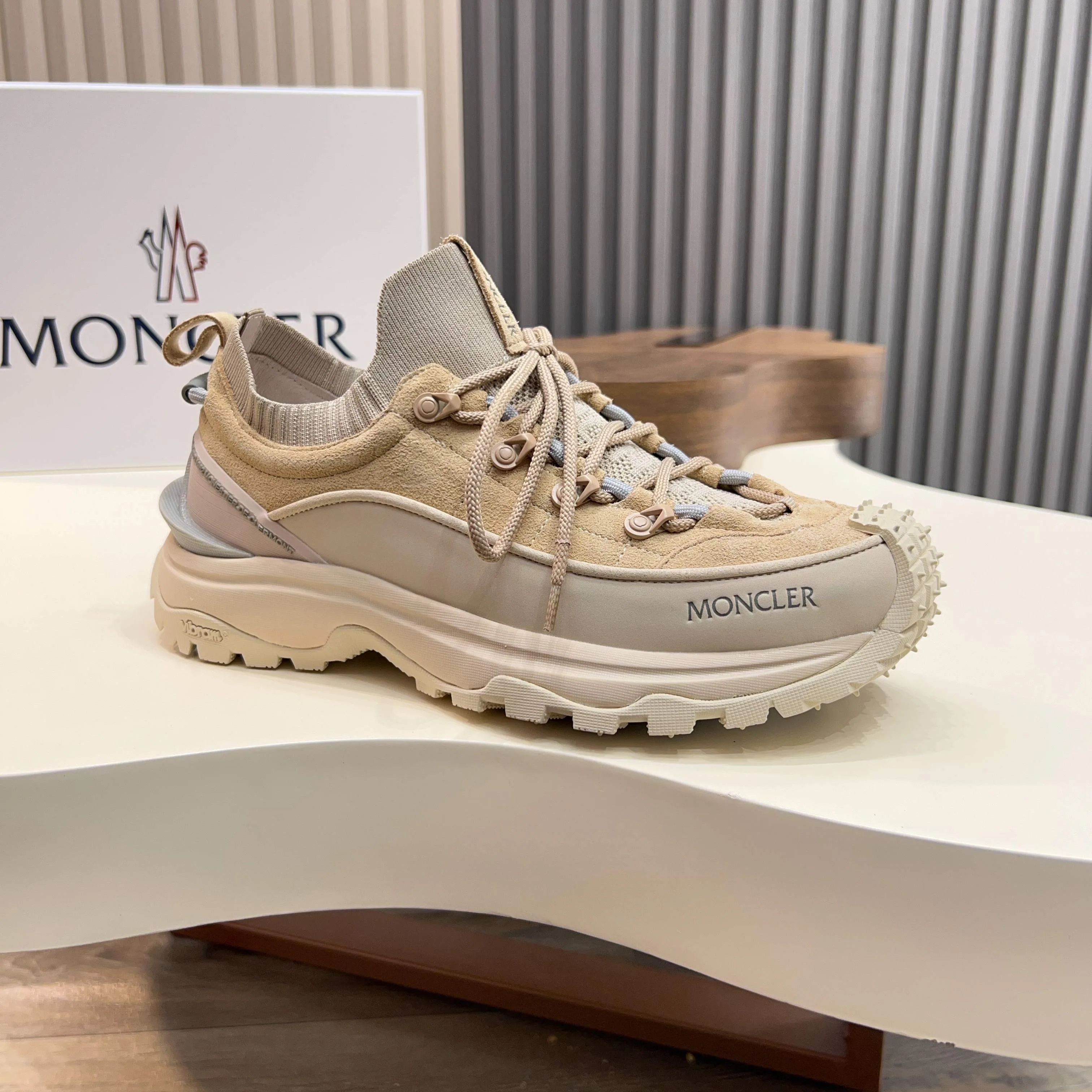 Кроссовки Мужские Moncler 18116744