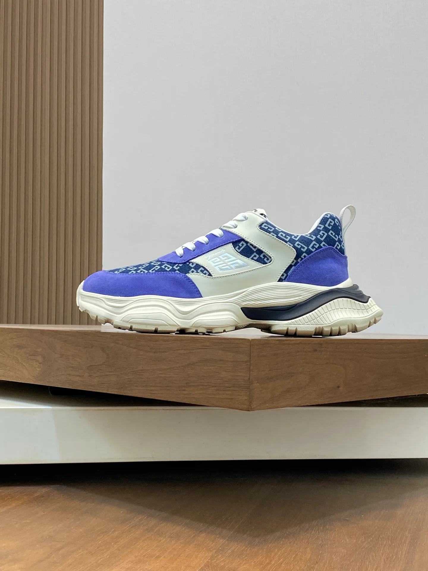 Кроссовки Мужские Givenchy 11299