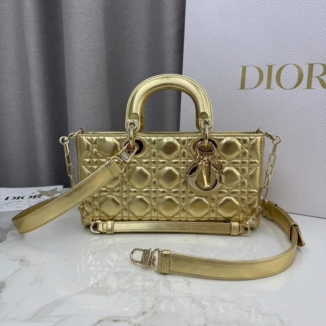 Классические Сумки Женские Christian Dior 18116440