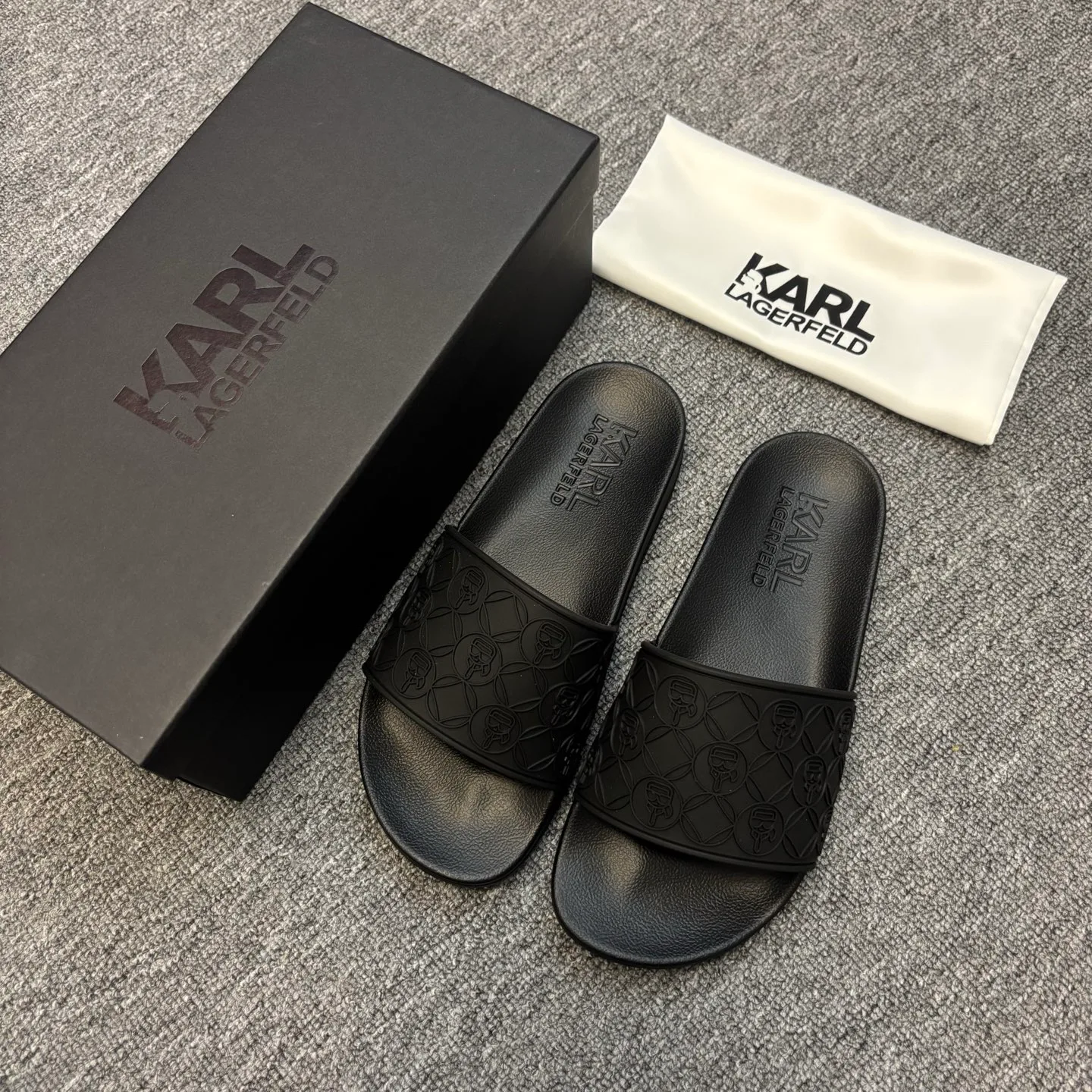 Шлепанцы Женские Karl Lagerfeld 11001530