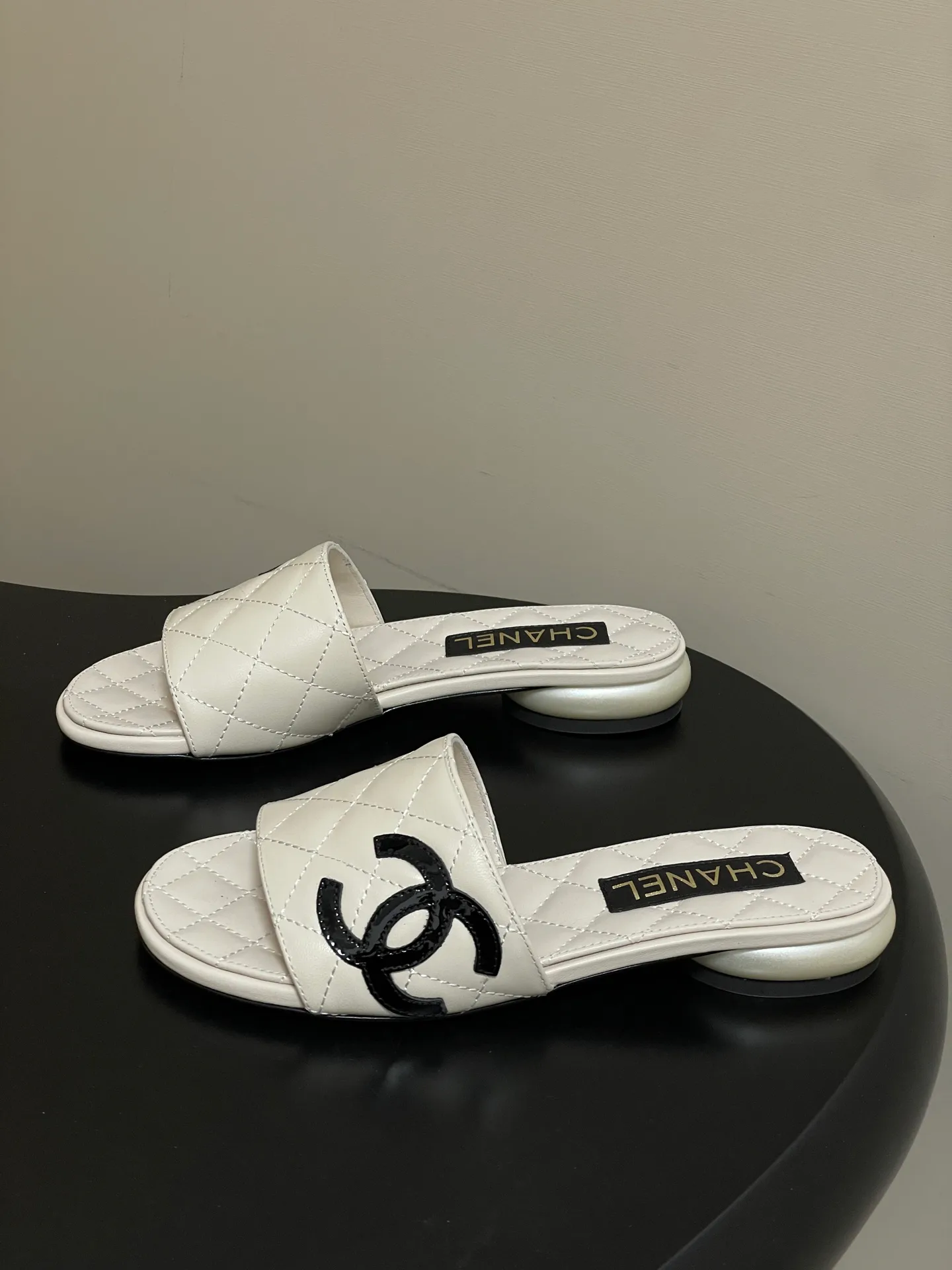 Сандалии Женские Chanel 10993897