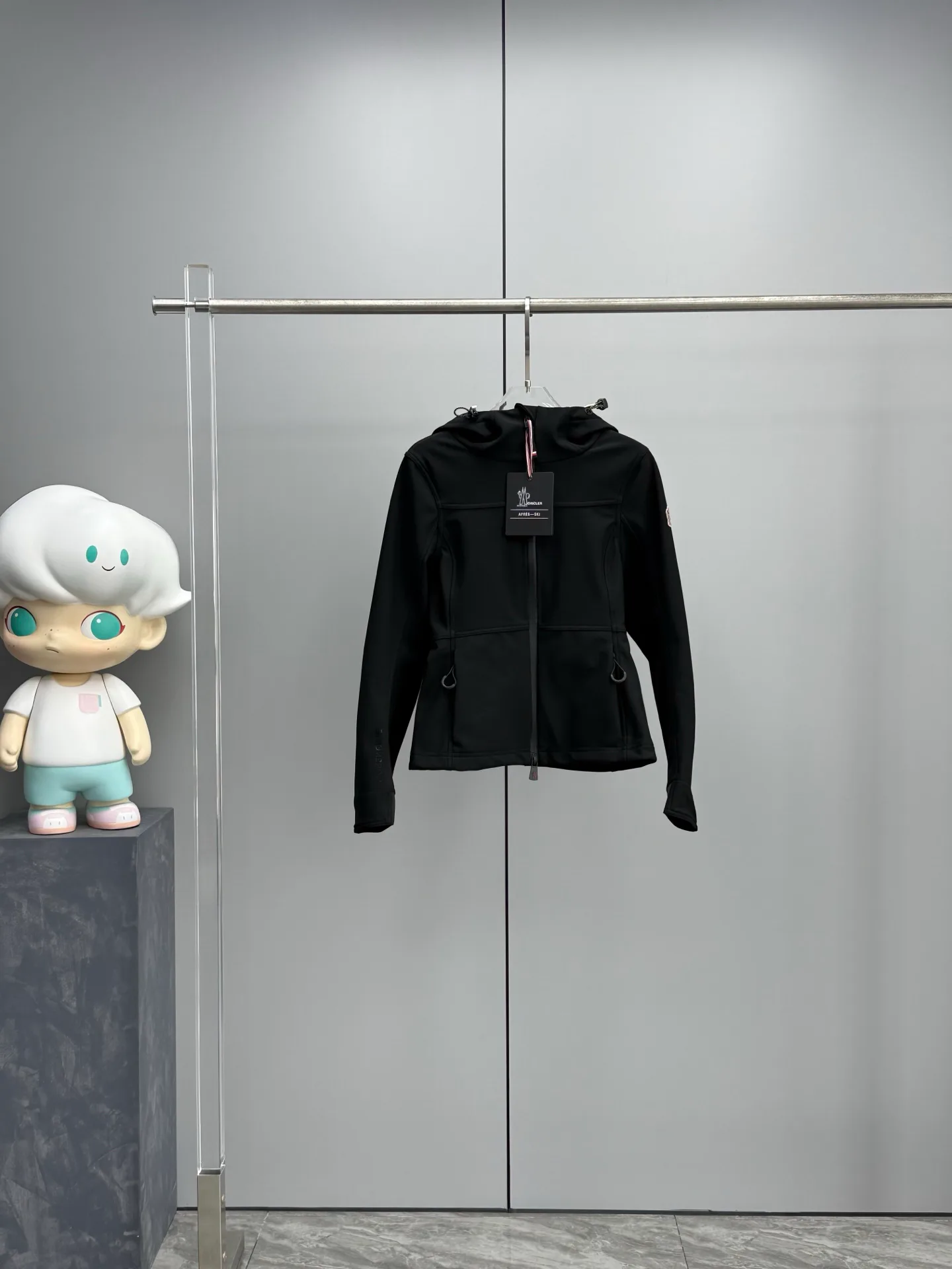 Куртки И Пуховики Женские Moncler 11057025