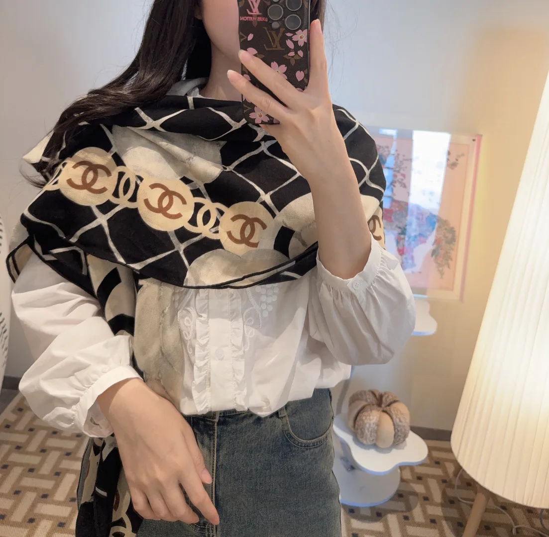 Шарфы Chanel 1303407