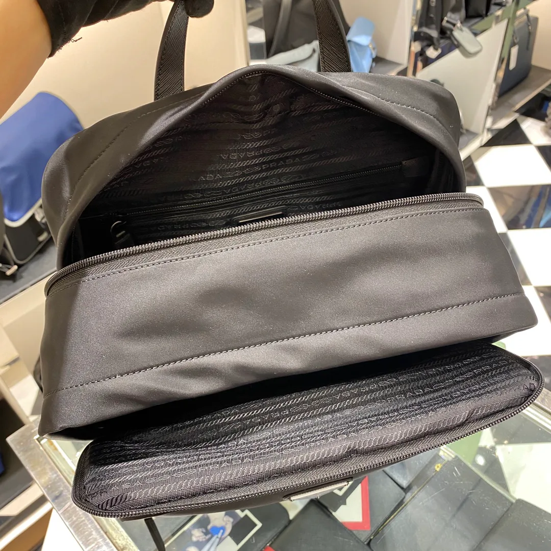 Рюкзаки Женские Prada 11627435