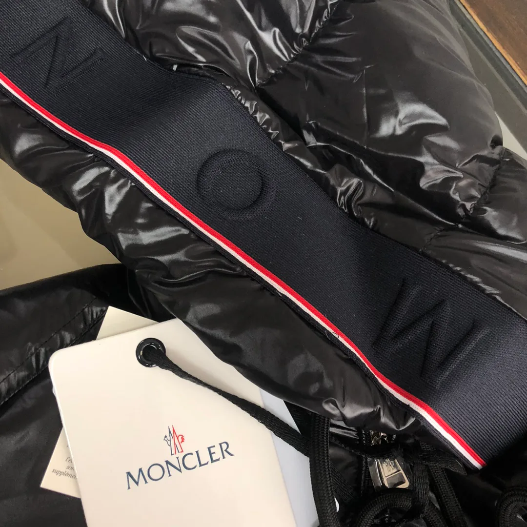 Жилеты Женские Moncler 19164439