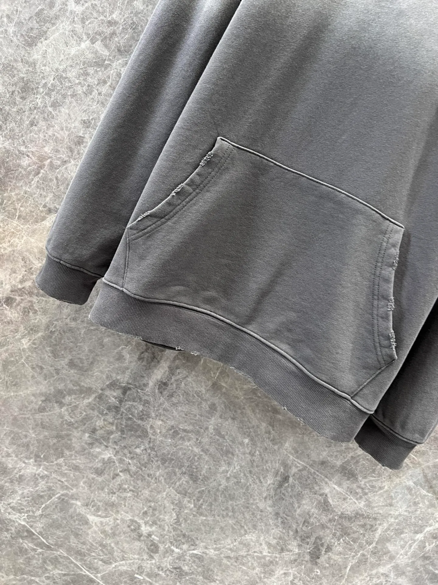 Свитшоты Женские Miu Miu 4820