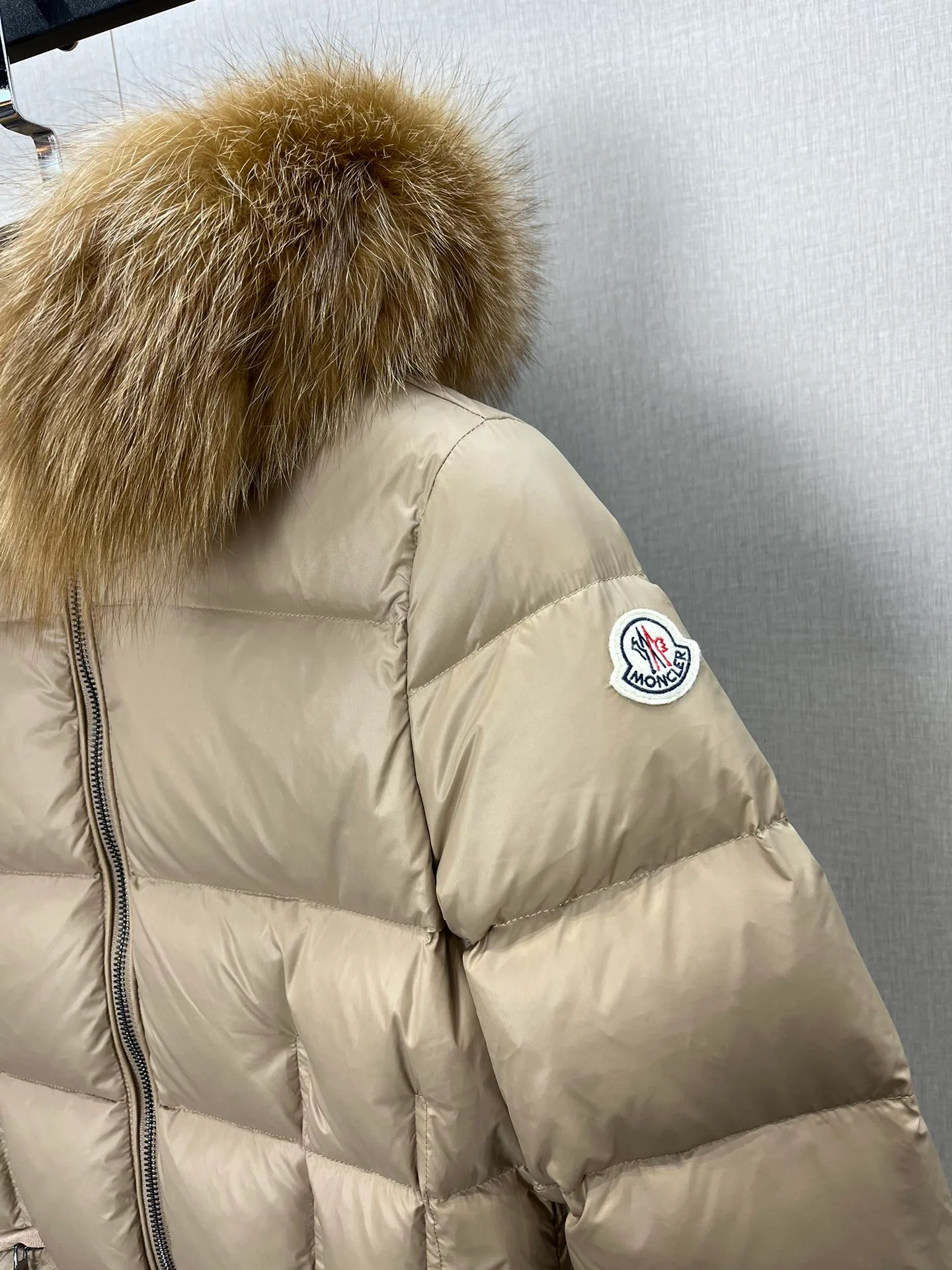 Куртки И Пуховики Женские Moncler 18130057