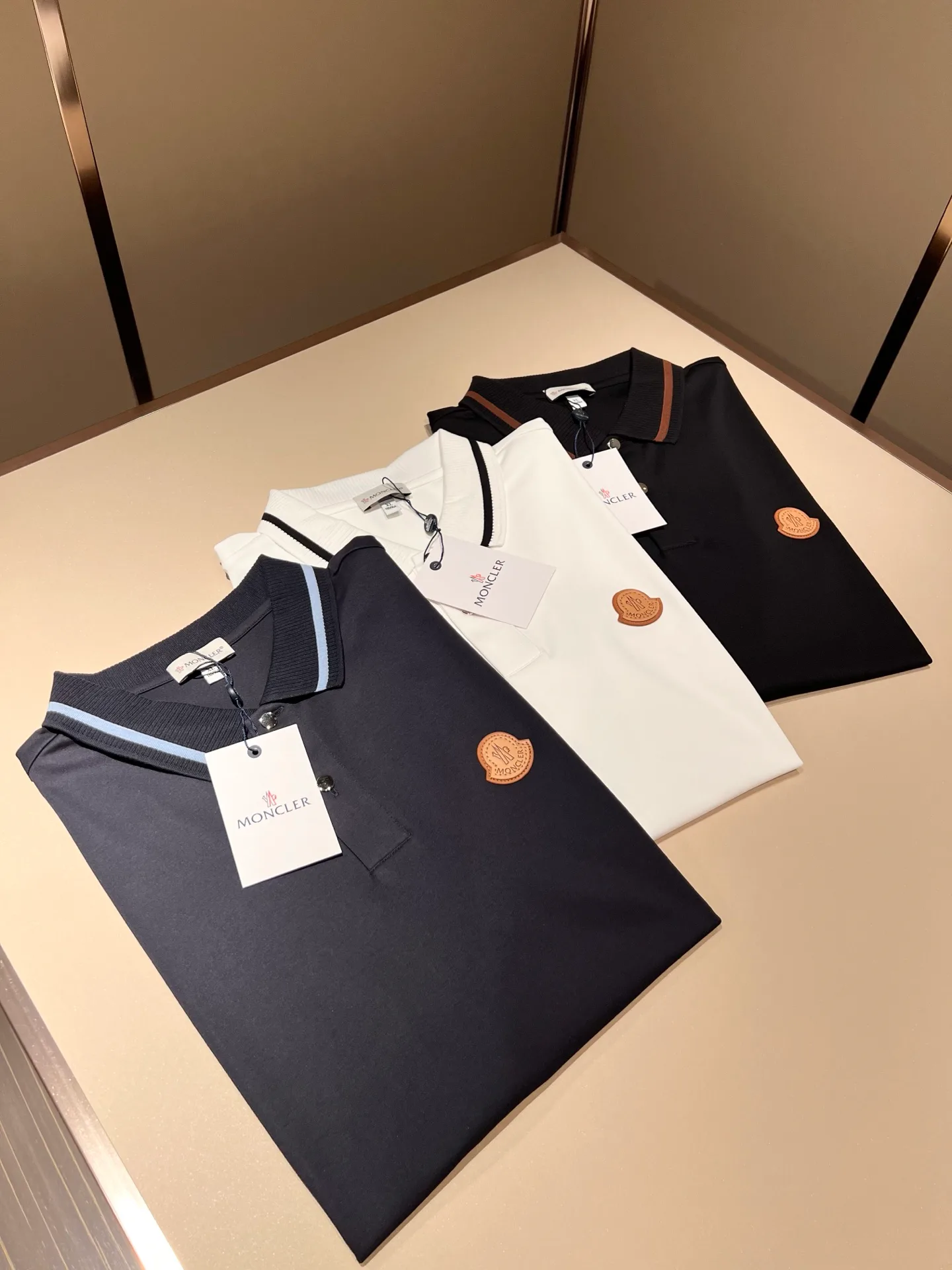 Рубашки Мужские Moncler 11361148