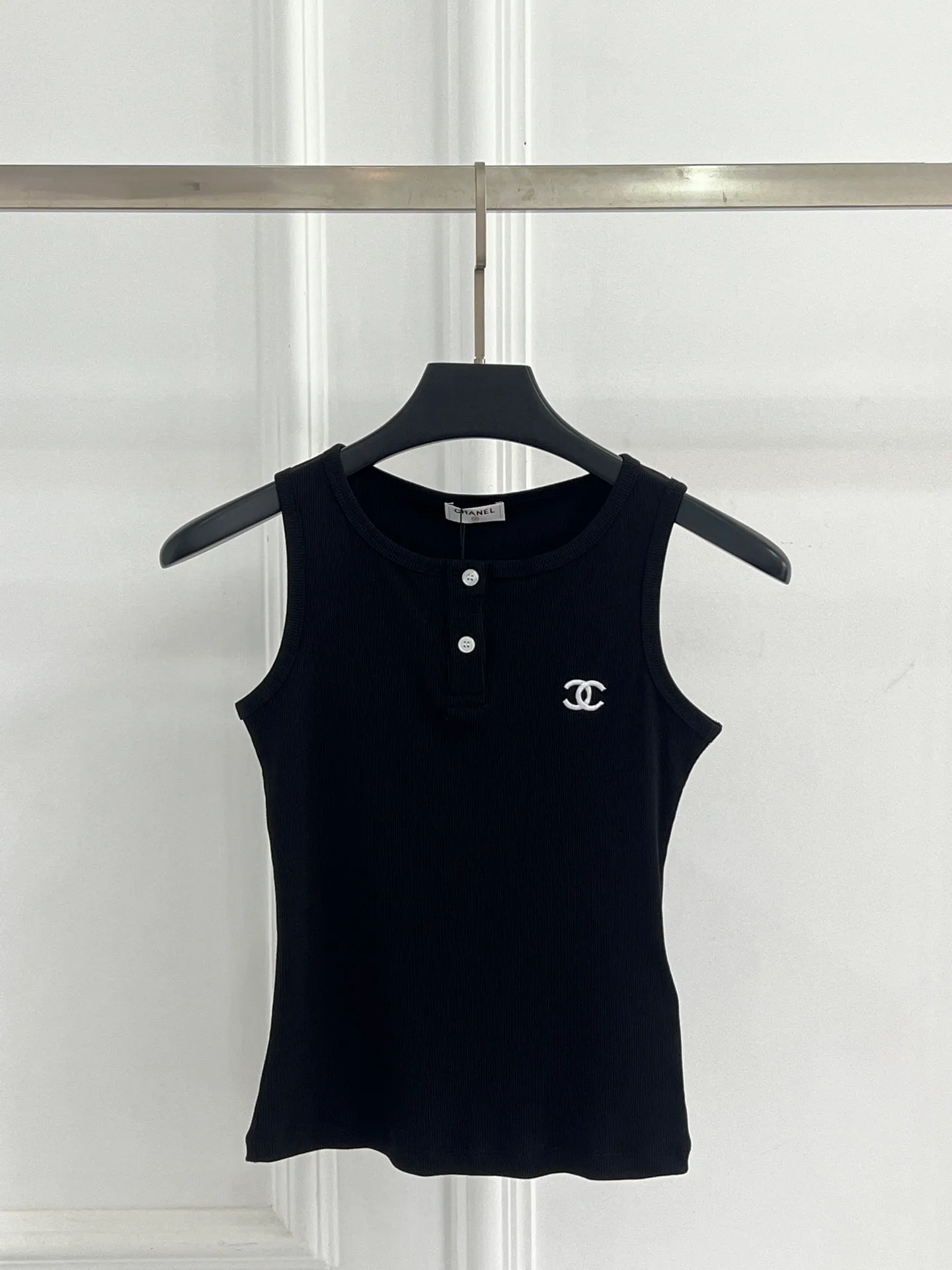 Жилеты Женские Chanel 11432971