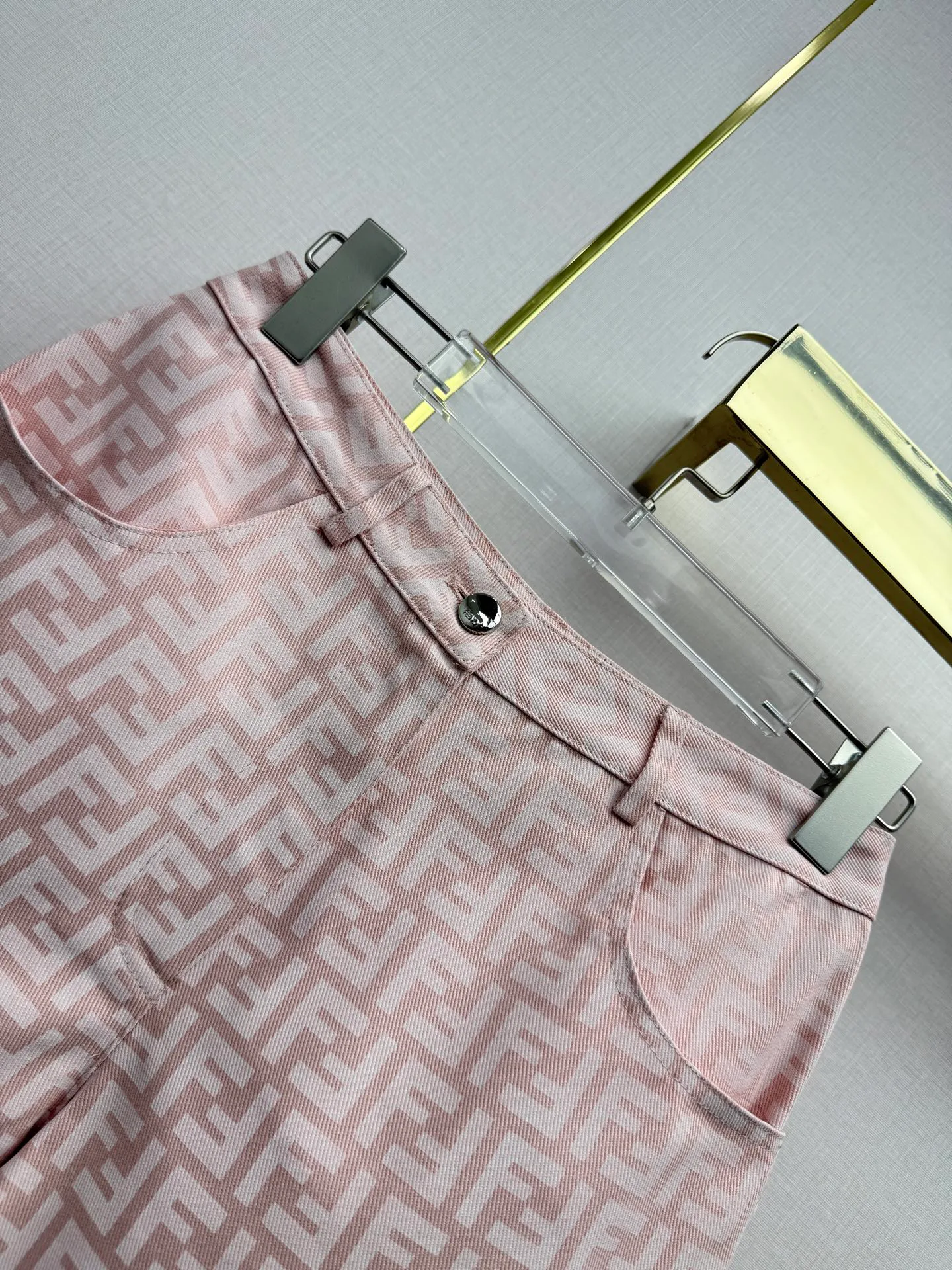 Шорты Женские Fendi 11230163