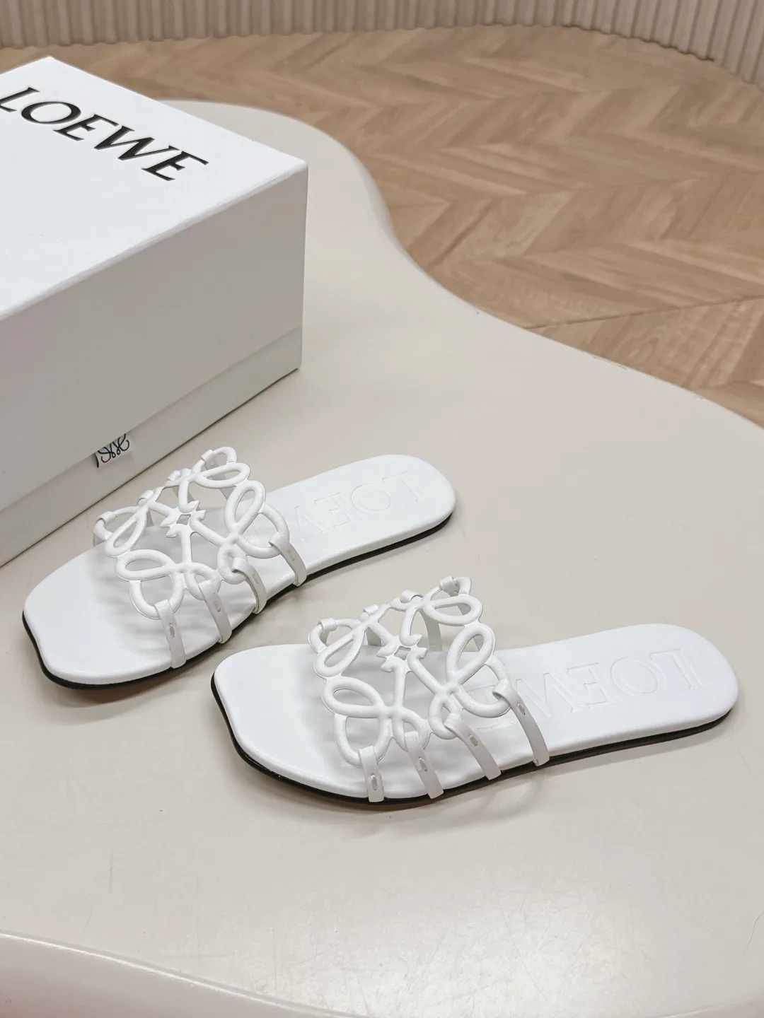 Шлепанцы Женские Loewe 22832