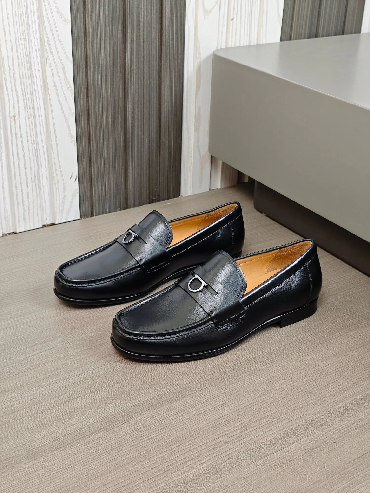 Лоферы Мужские Salvatore Ferragamo 25164