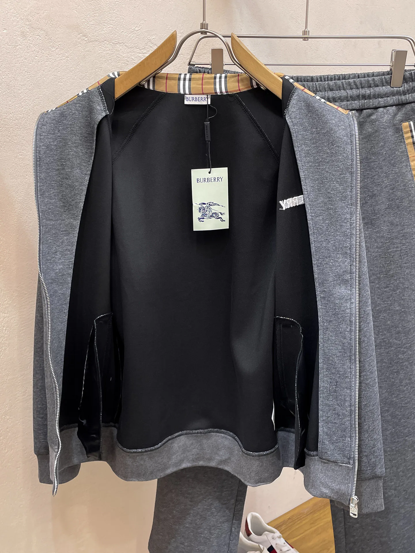 Спортивные Костюмы Мужские Burberry 235402