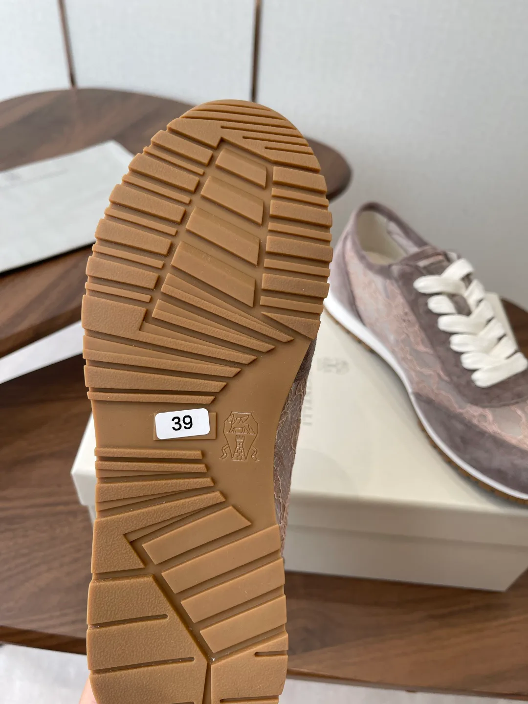 Кроссовки Женские Brunello Cucinelli 11867533