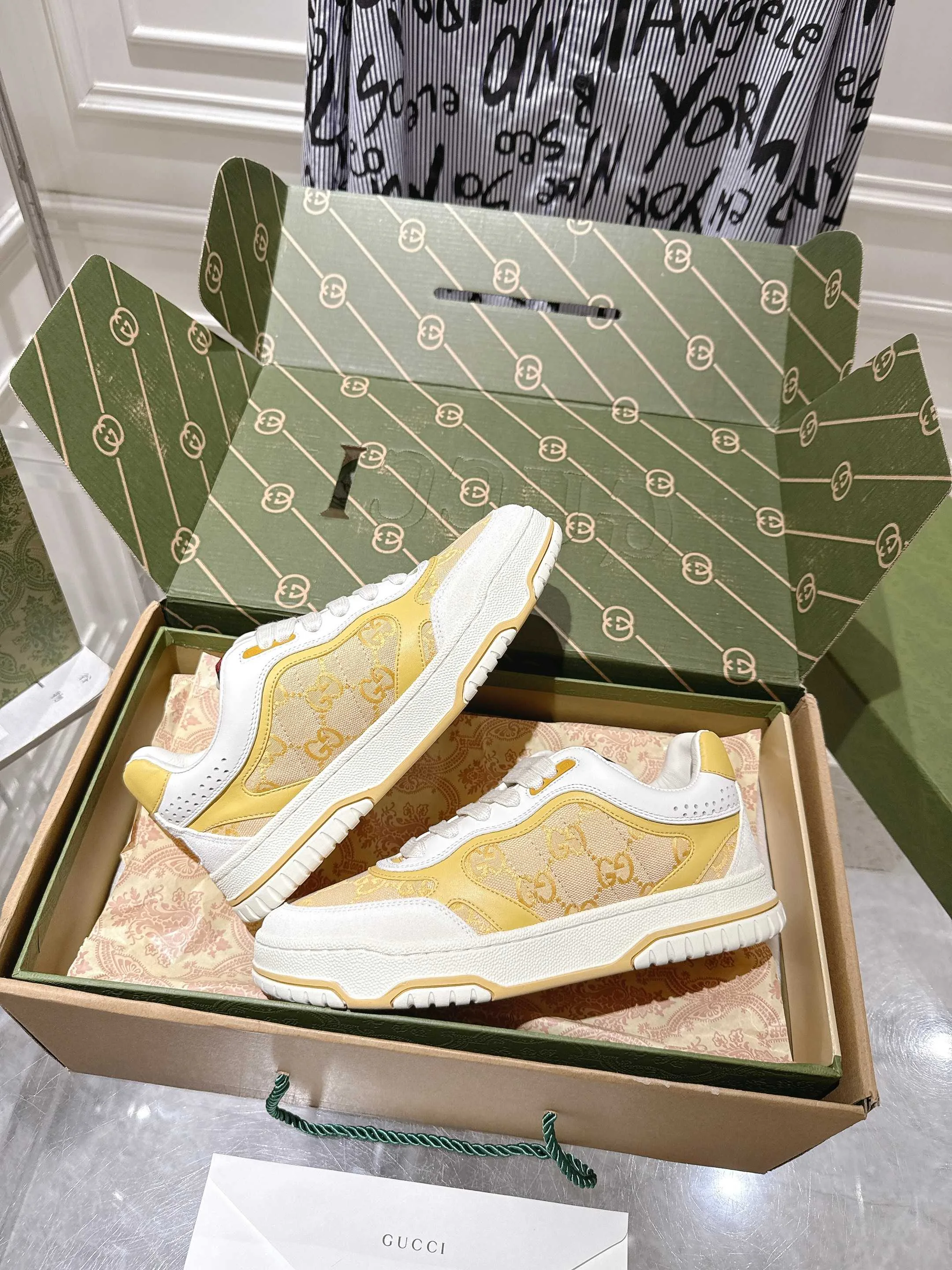 Кроссовки Женские Gucci 75659