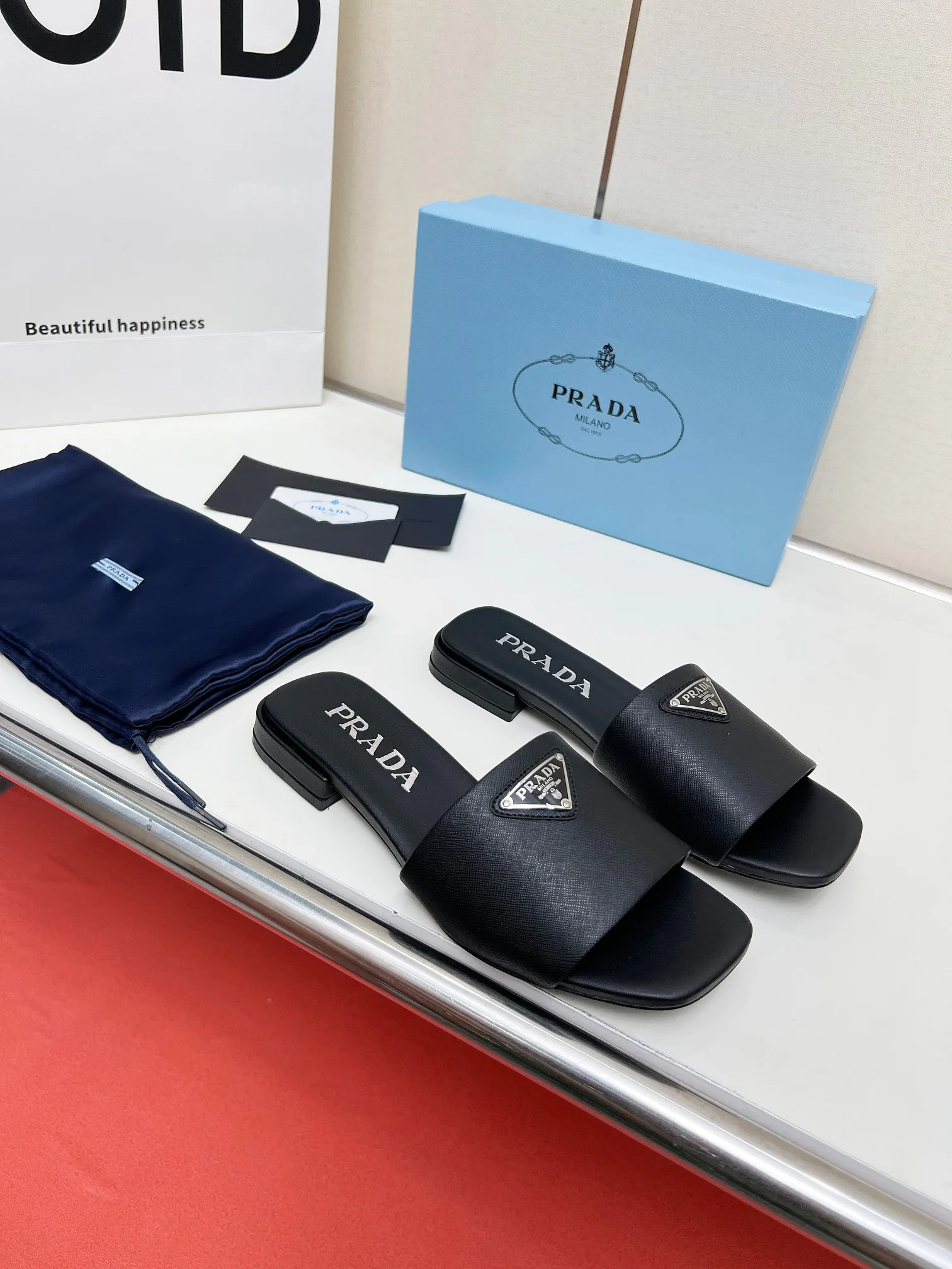Шлепанцы Женские Prada 11386449