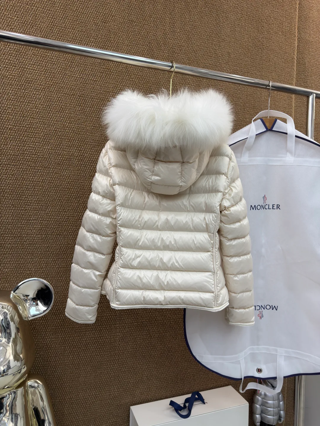 Куртки И Пуховики Женские Moncler 19426816