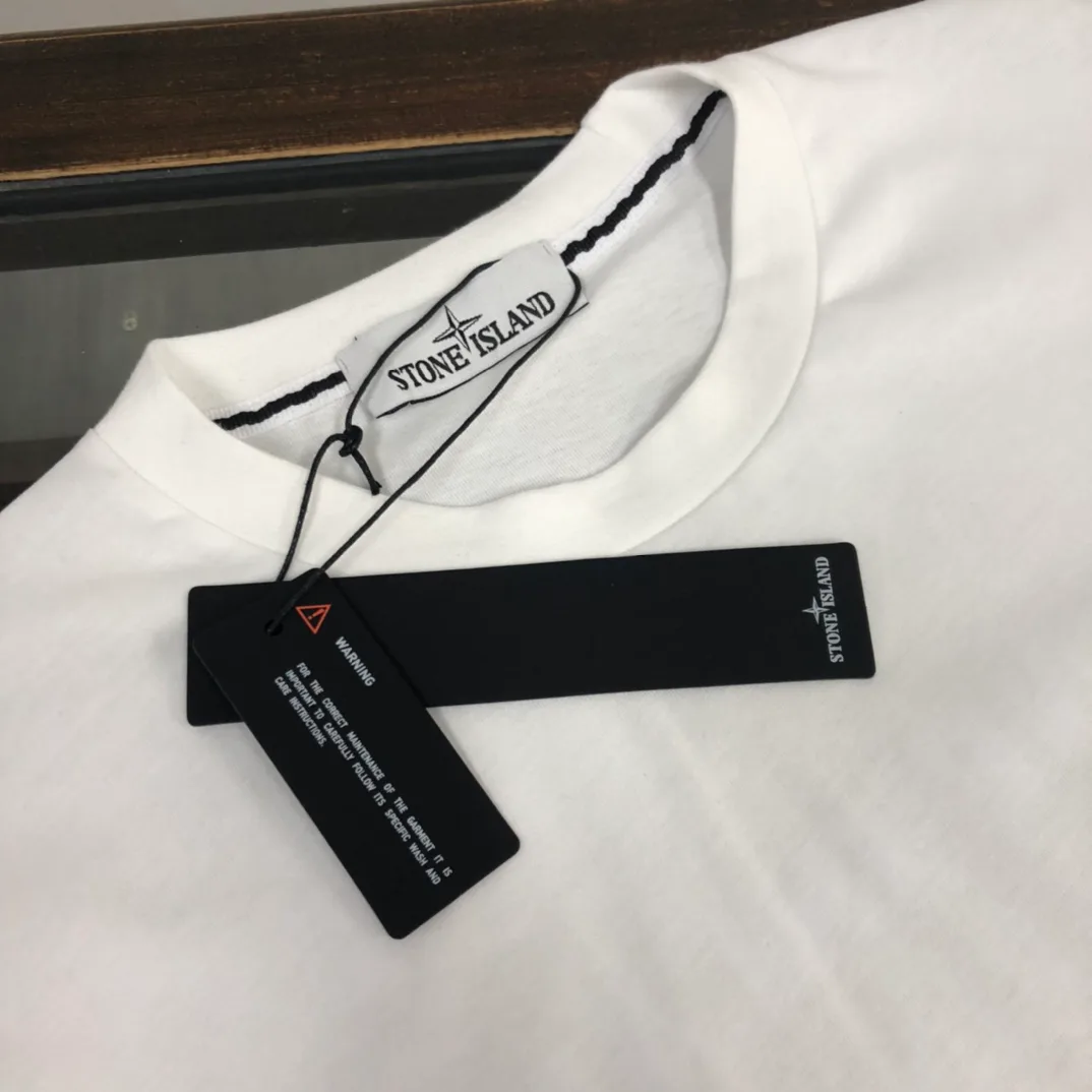 Футболки Женские Stone Island 13230283