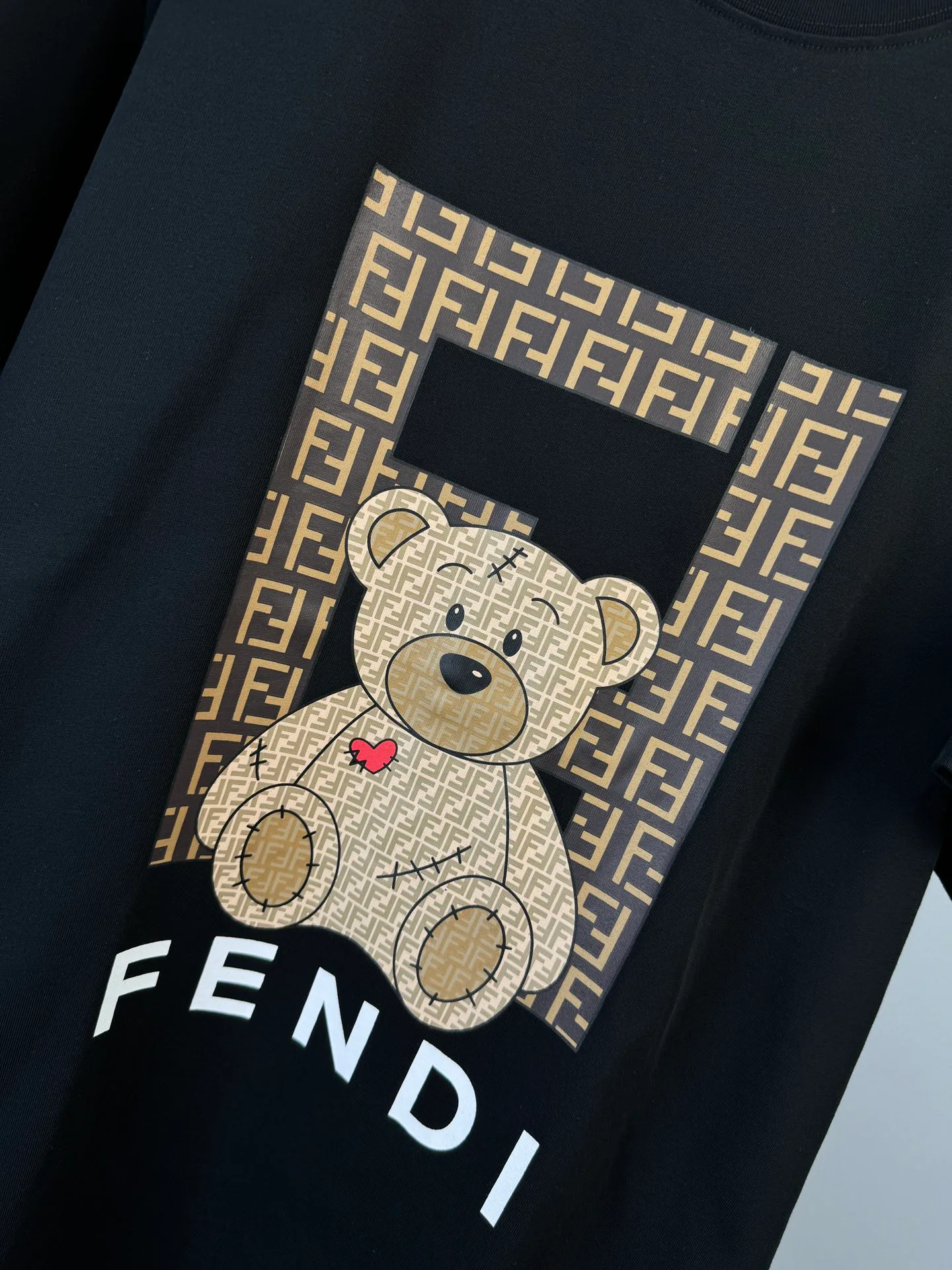 Футболки Женские Fendi 5910