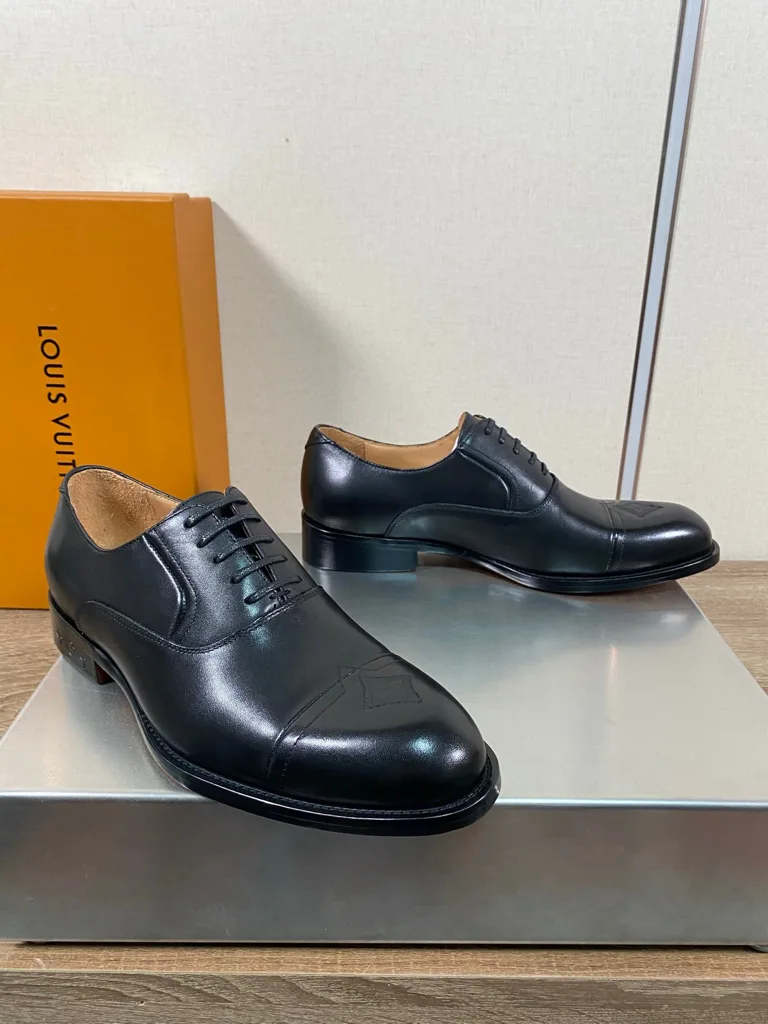 Лоферы И Туфли Мужские Louis Vuitton 18193975