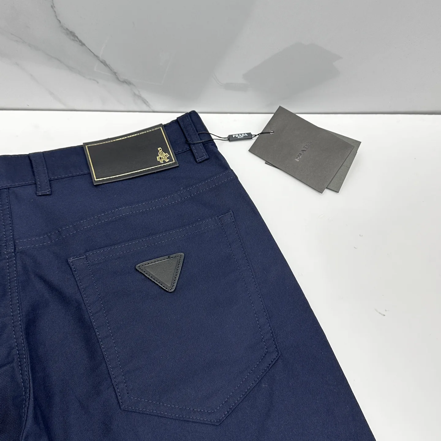 Брюки Мужские Prada 13118889